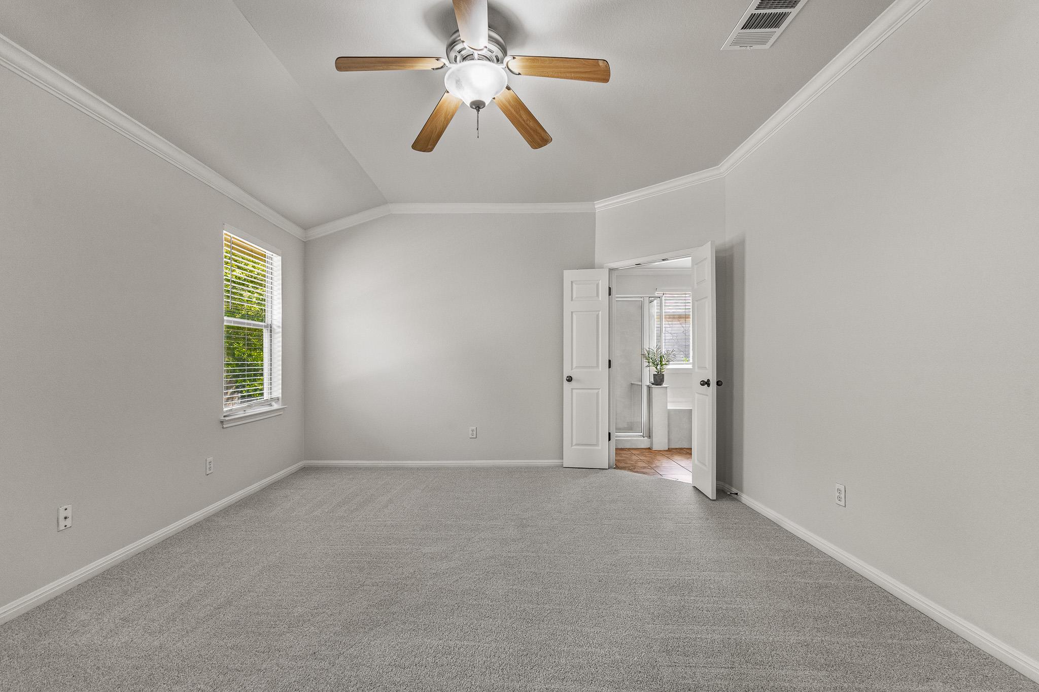 7733 Little Deer Trl, Georgetown, TX 78628