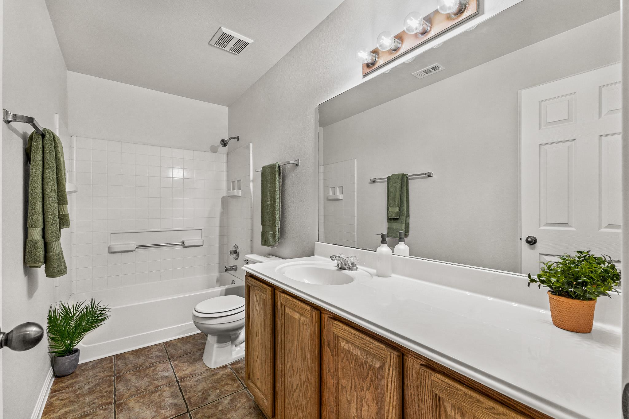 7733 Little Deer Trl, Georgetown, TX 78628