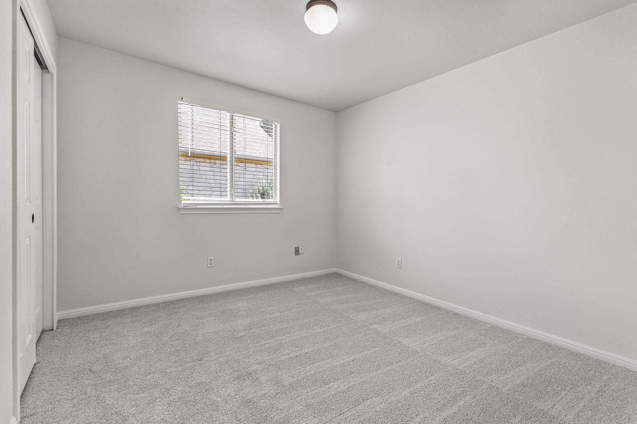 7733 Little Deer Trl, Georgetown, TX 78628