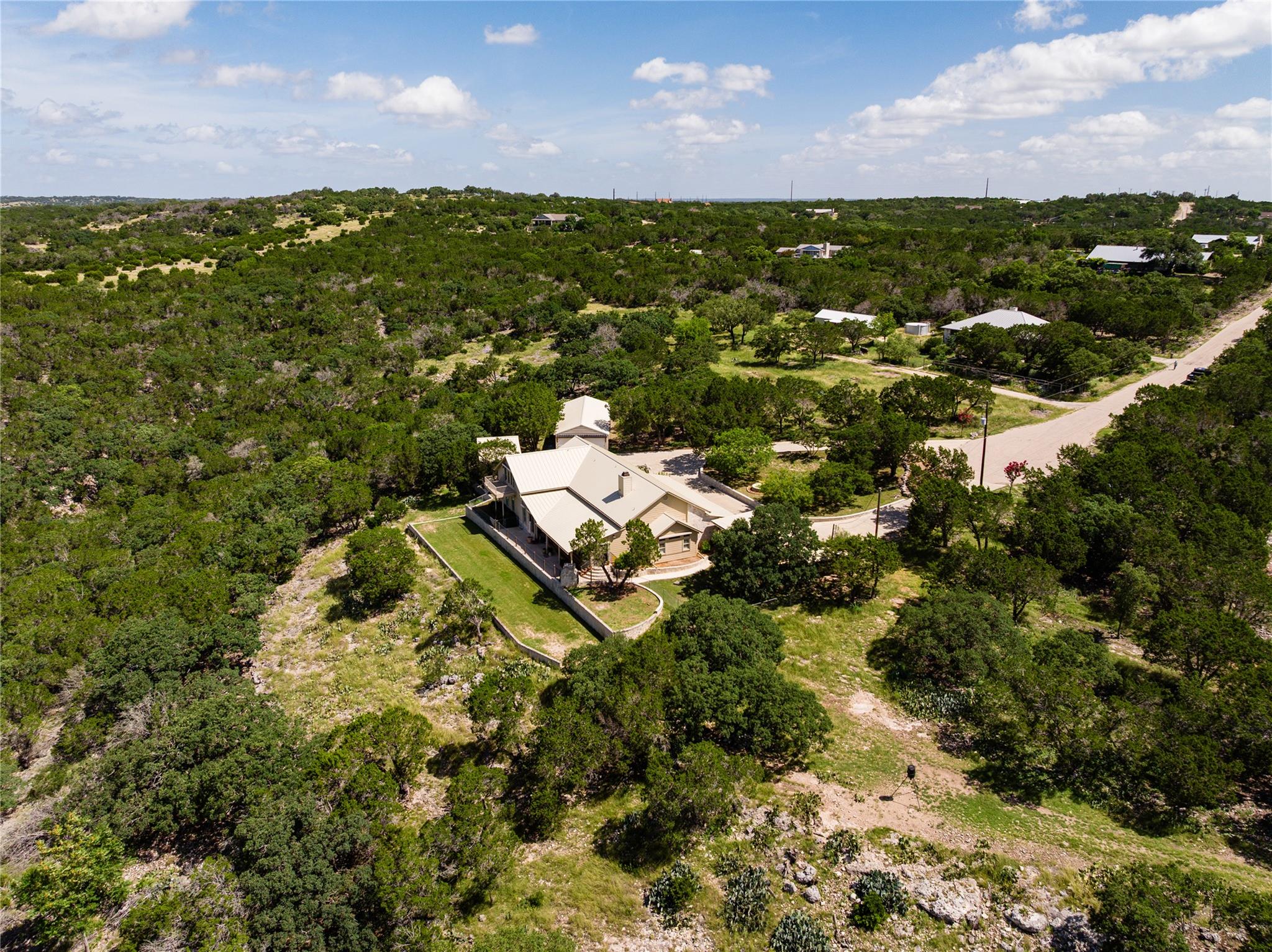 125 Deer Haven Ln W, Hunt, TX 78024