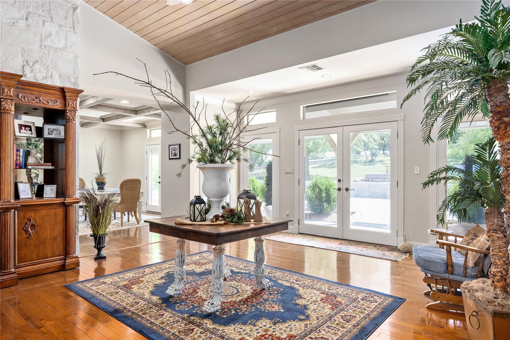 125 Deer Haven Ln W, Hunt, TX 78024