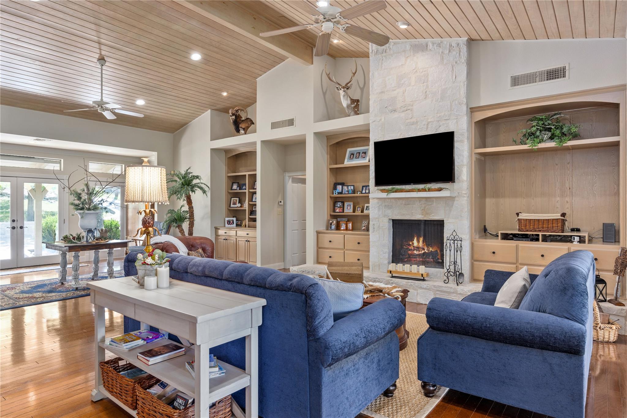 125 Deer Haven Ln W, Hunt, TX 78024