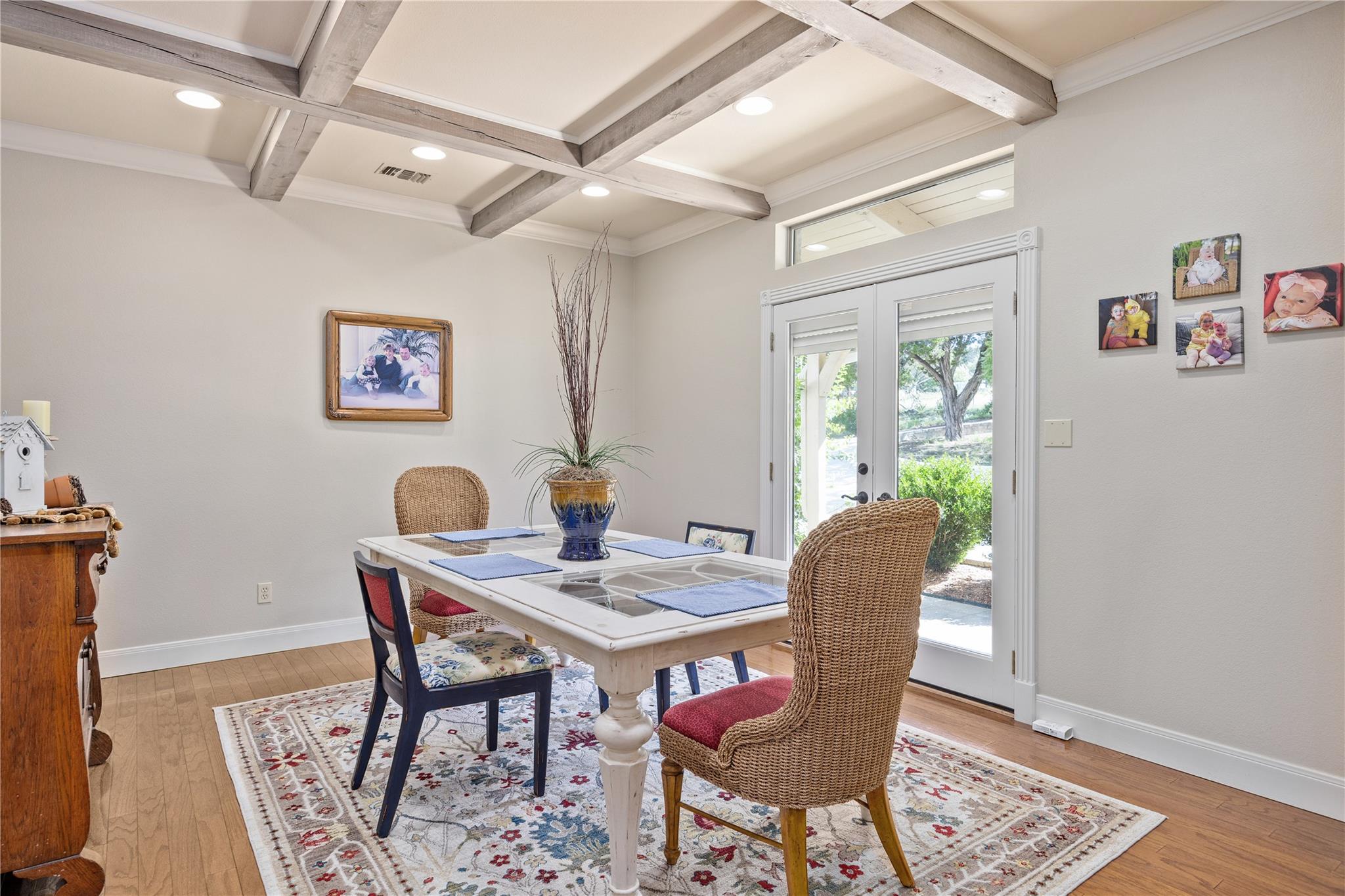 125 Deer Haven Ln W, Hunt, TX 78024