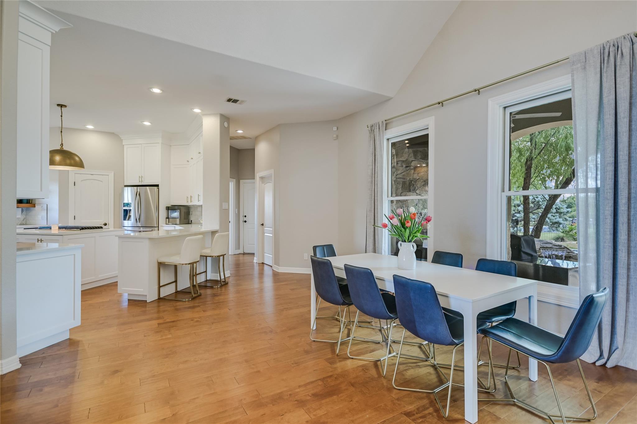 100 Dovetail Ln, Georgetown, TX 78628