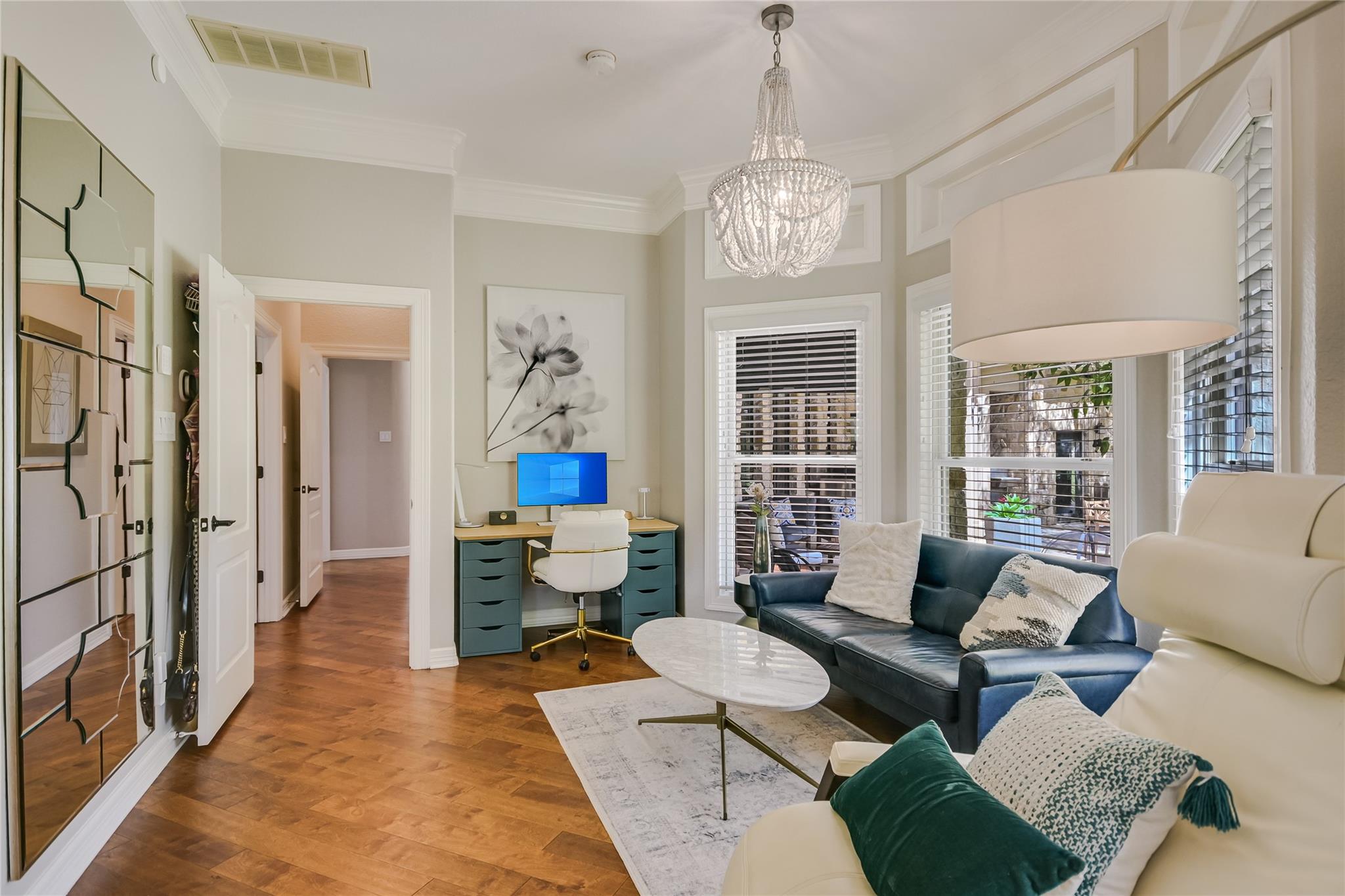 100 Dovetail Ln, Georgetown, TX 78628