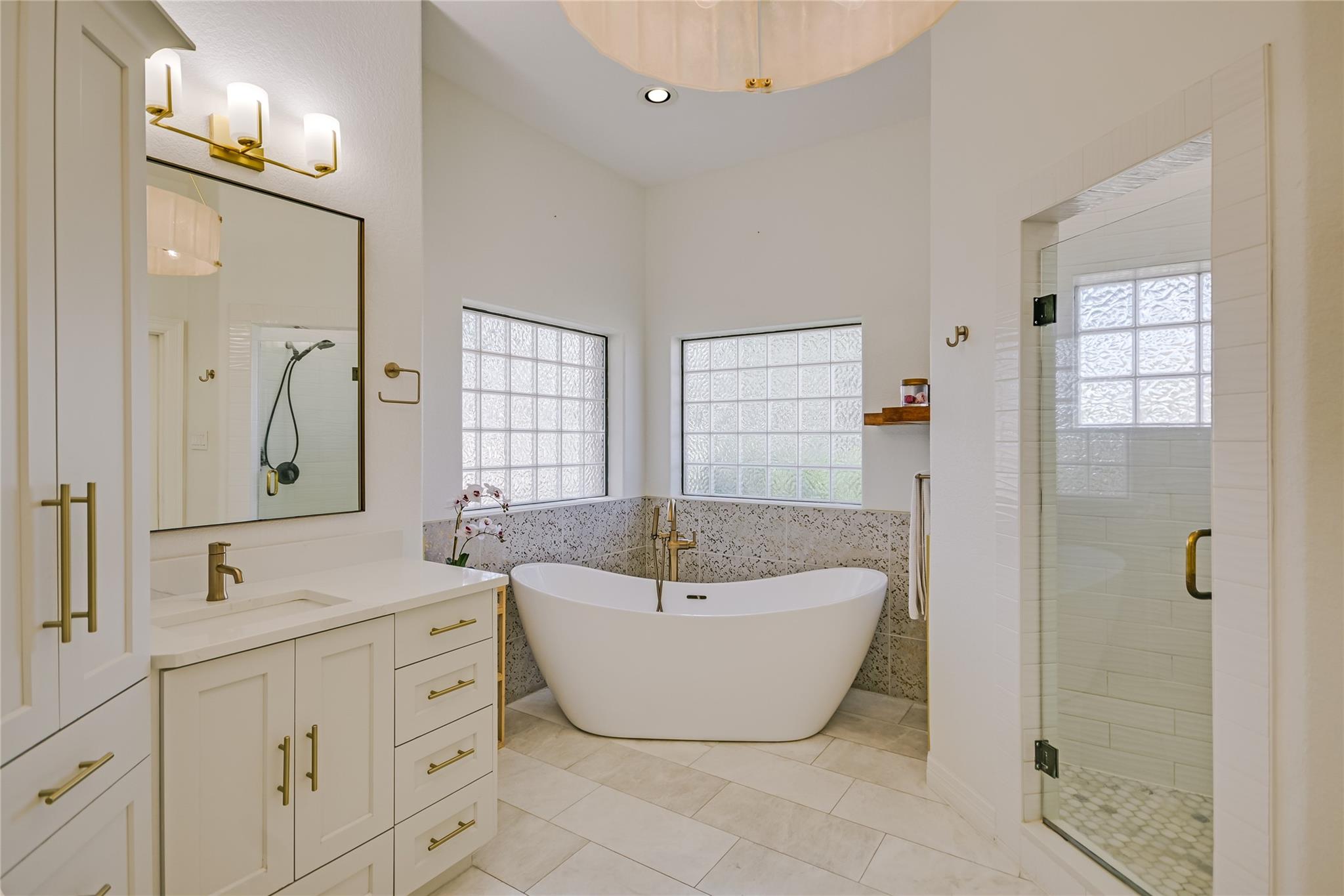 100 Dovetail Ln, Georgetown, TX 78628