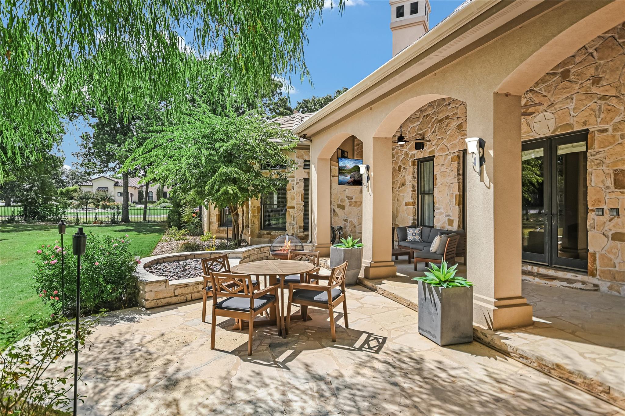 100 Dovetail Ln, Georgetown, TX 78628