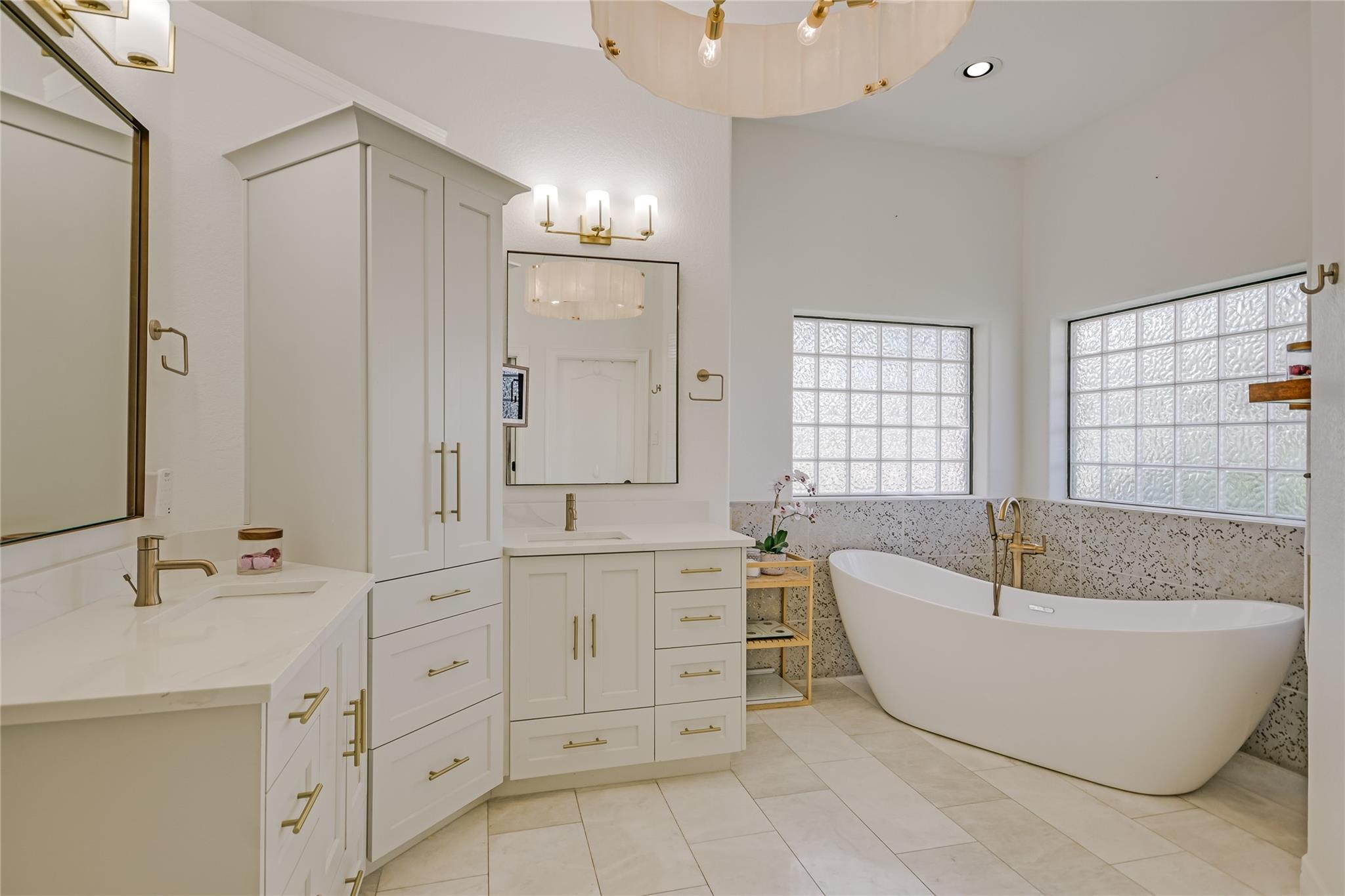 100 Dovetail Ln, Georgetown, TX 78628