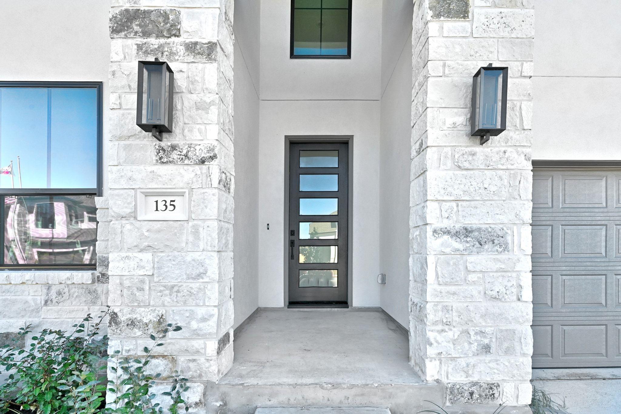 135 Pinyon Pine Dr, Bastrop, TX 78602