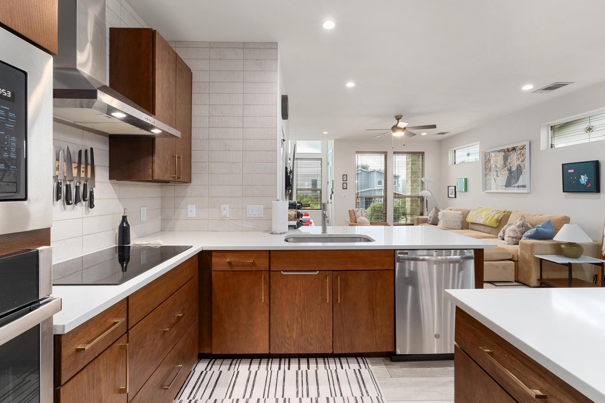 5202 Rob Scott St, Austin, TX 78721