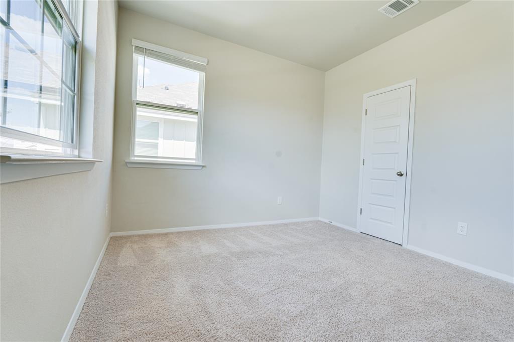 300 Fabion St, Kyle, TX 78640