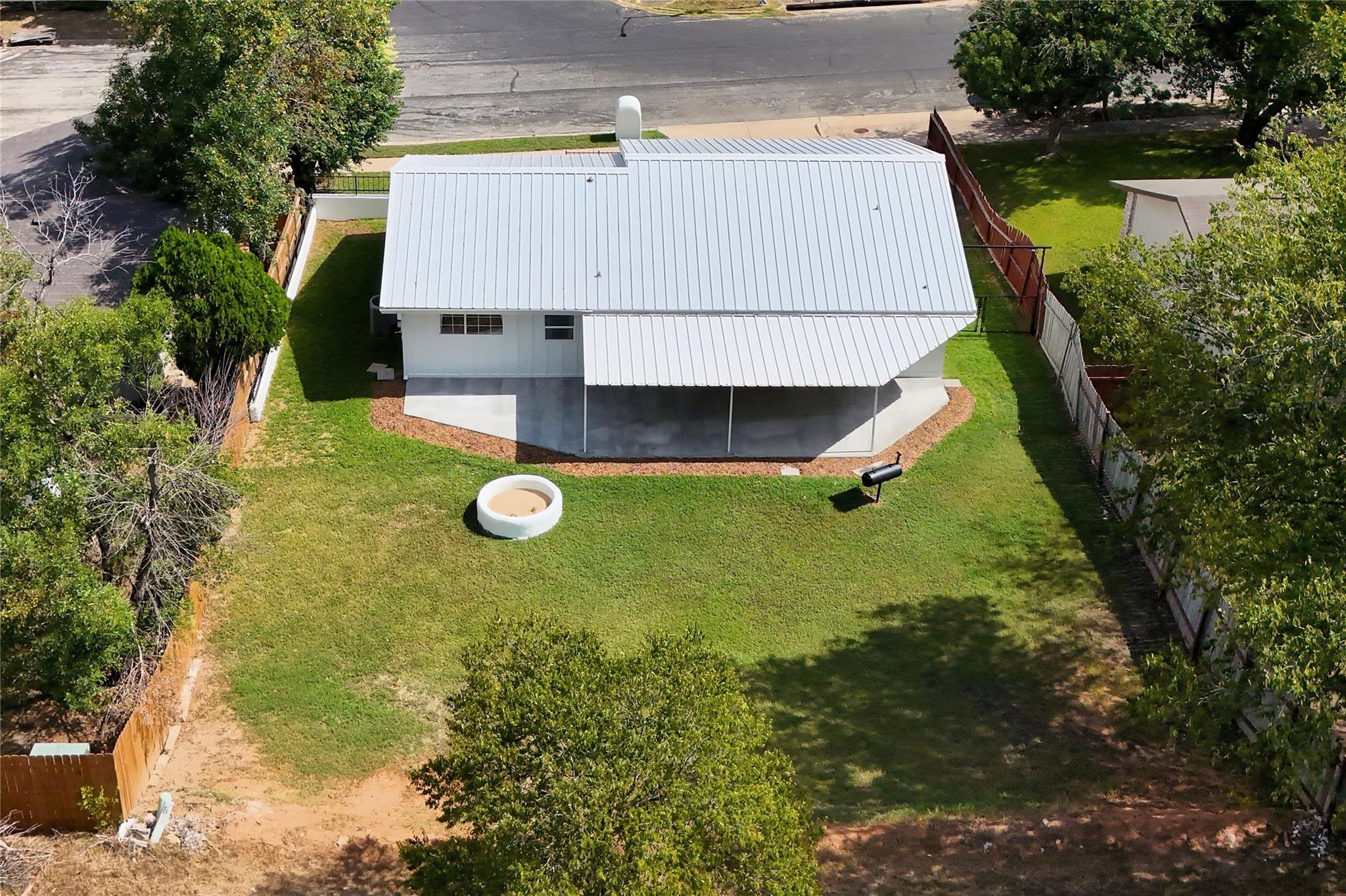 8007 Colony Loop Dr, Austin, TX 78724