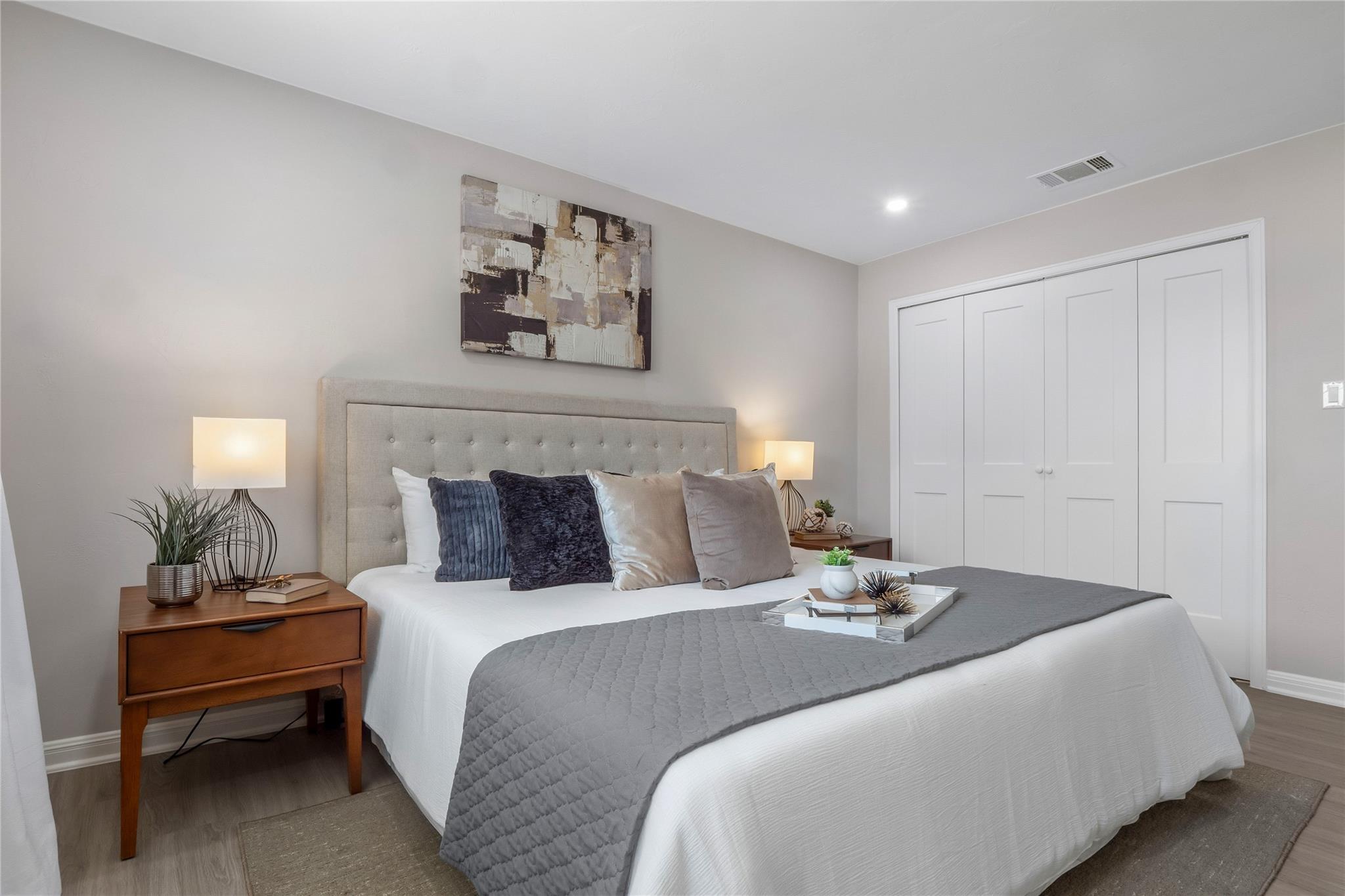 8007 Colony Loop Dr, Austin, TX 78724