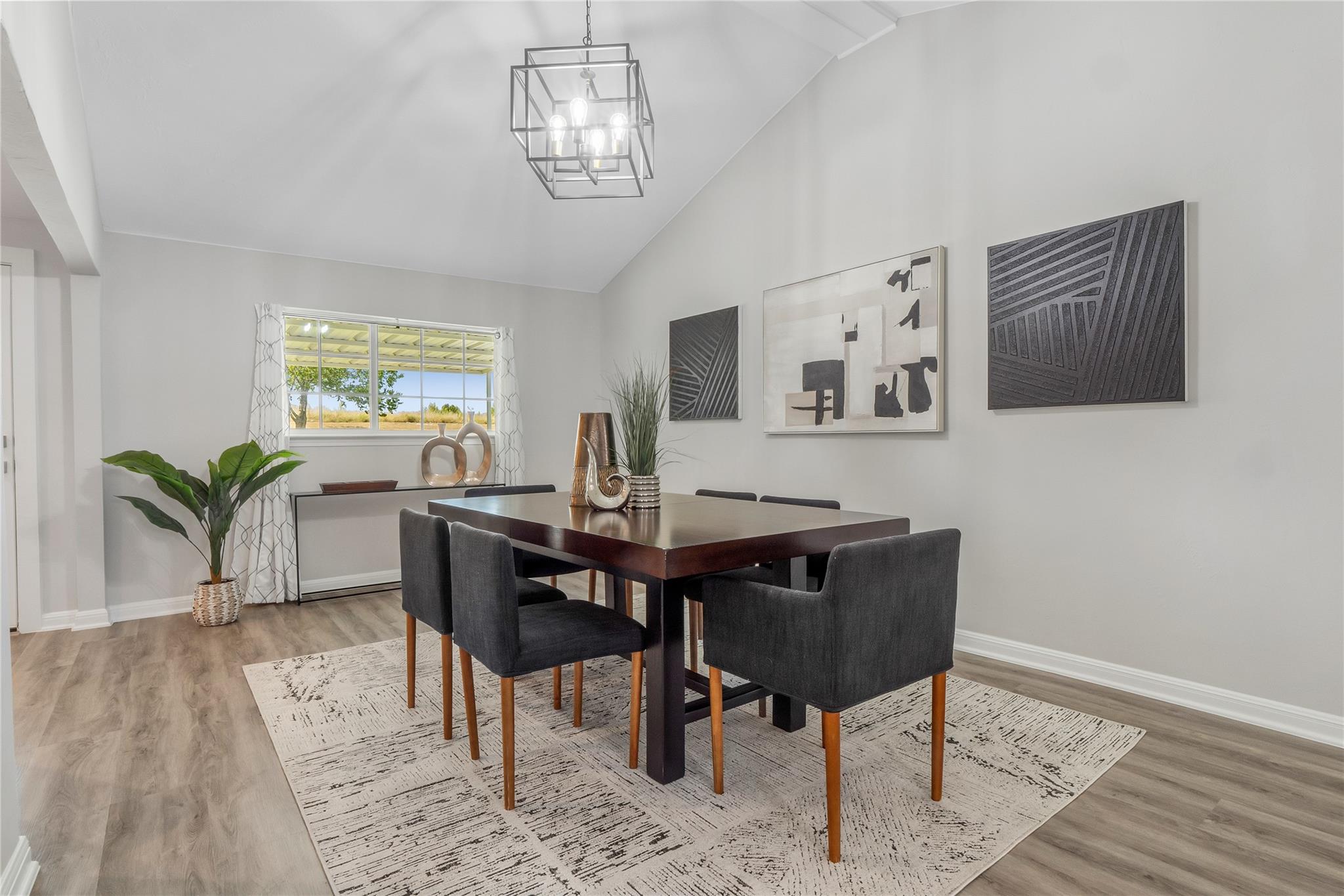 8007 Colony Loop Dr, Austin, TX 78724