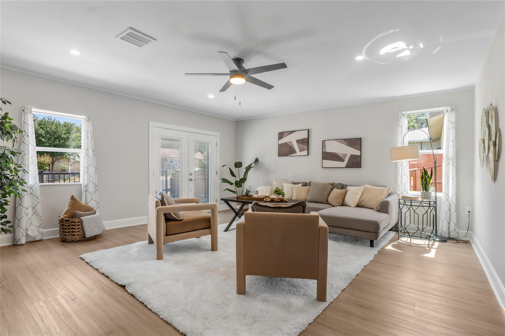 8007 Colony Loop Dr, Austin, TX 78724