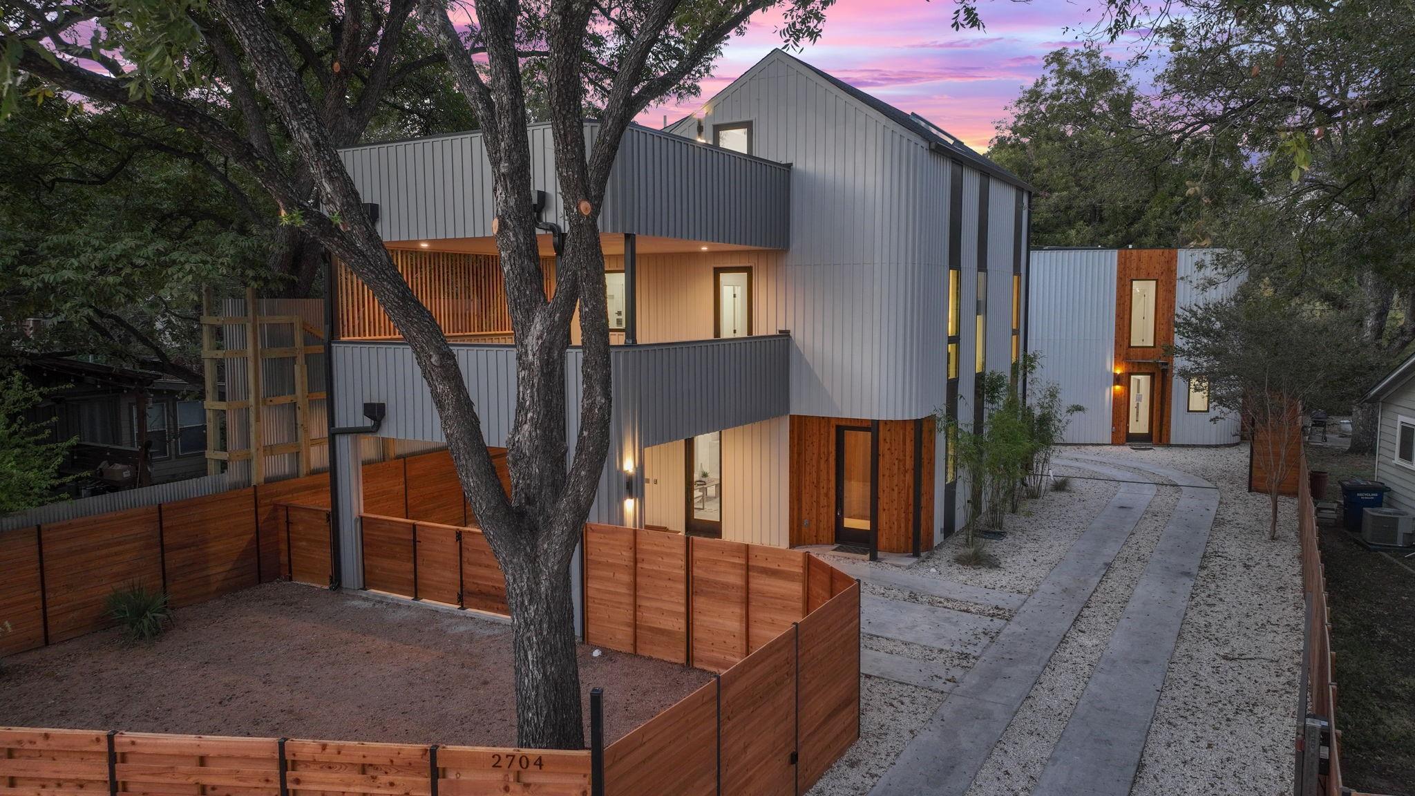 2704 Canterbury St # A, Austin, TX 78702