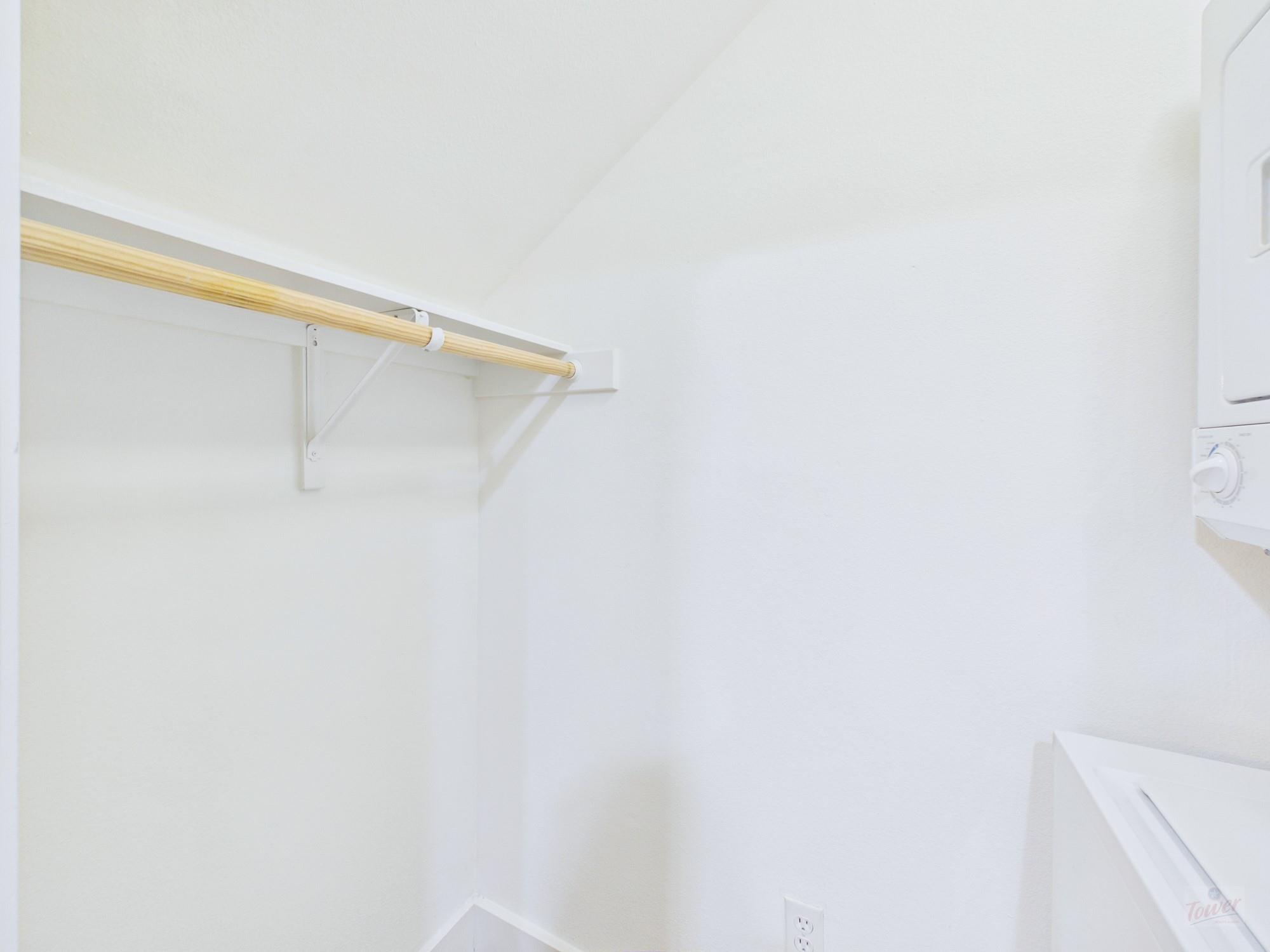 711 W 32nd St # 115, Austin, TX 78705