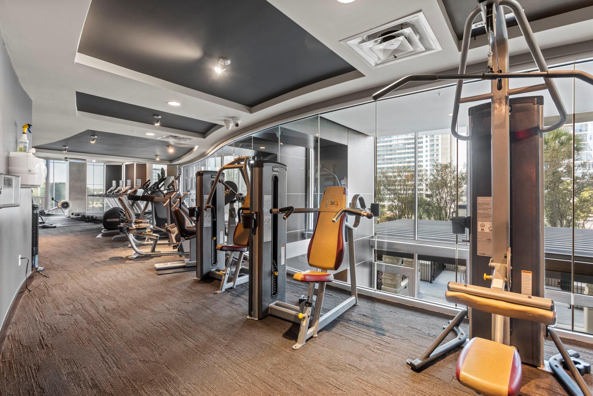 360 Nueces St # 3904, Austin, TX 78701