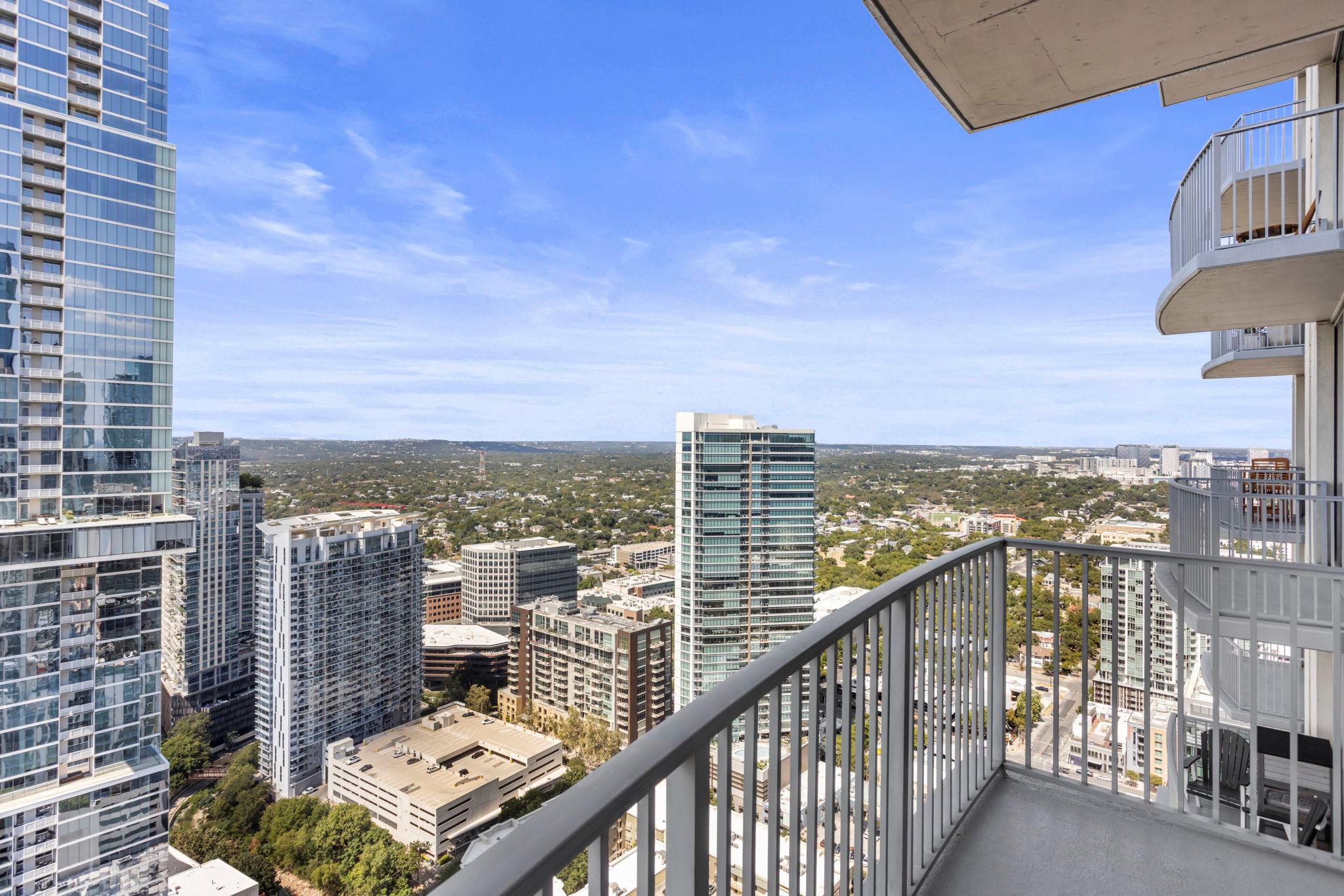360 Nueces St # 3904, Austin, TX 78701