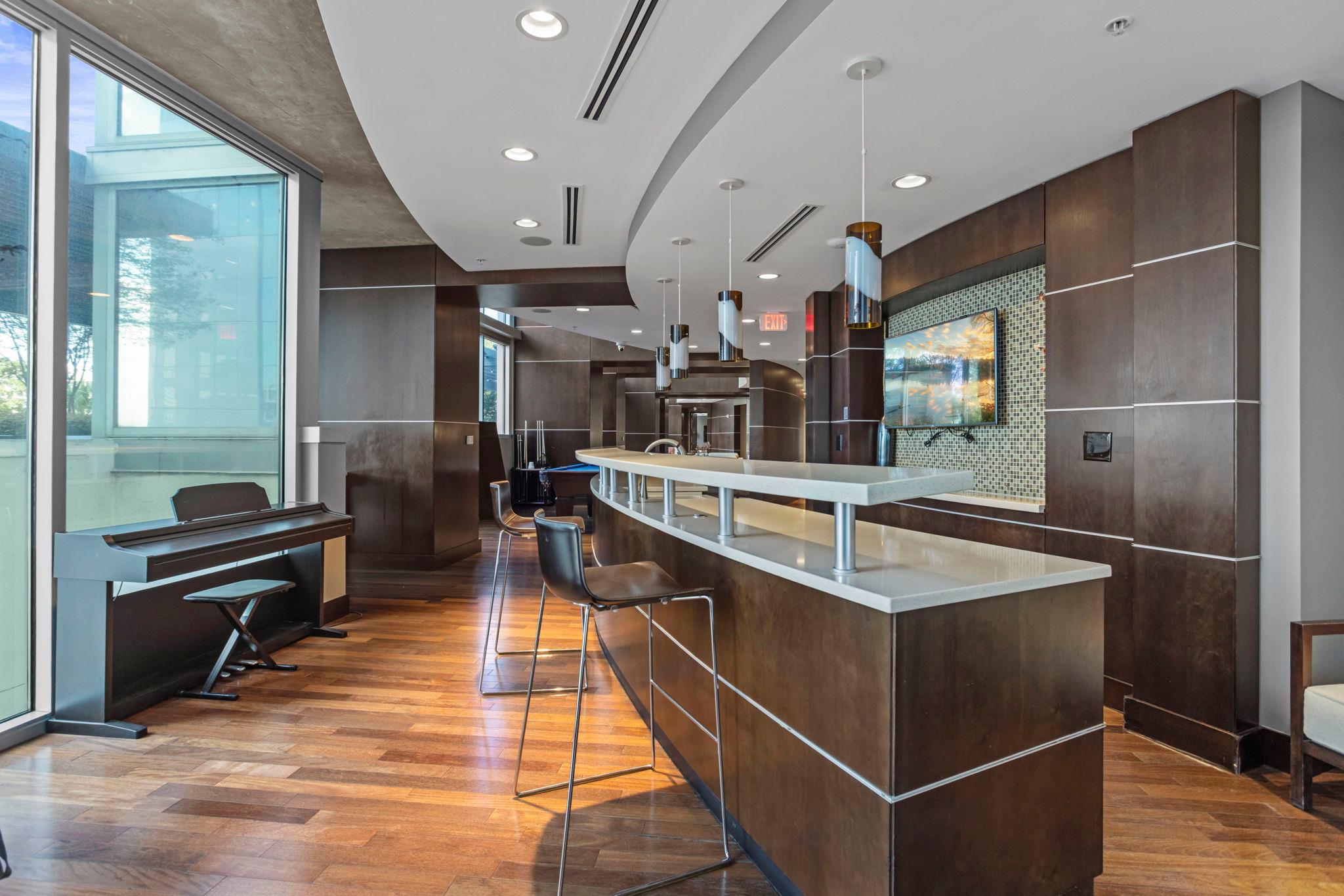 360 Nueces St # 3904, Austin, TX 78701