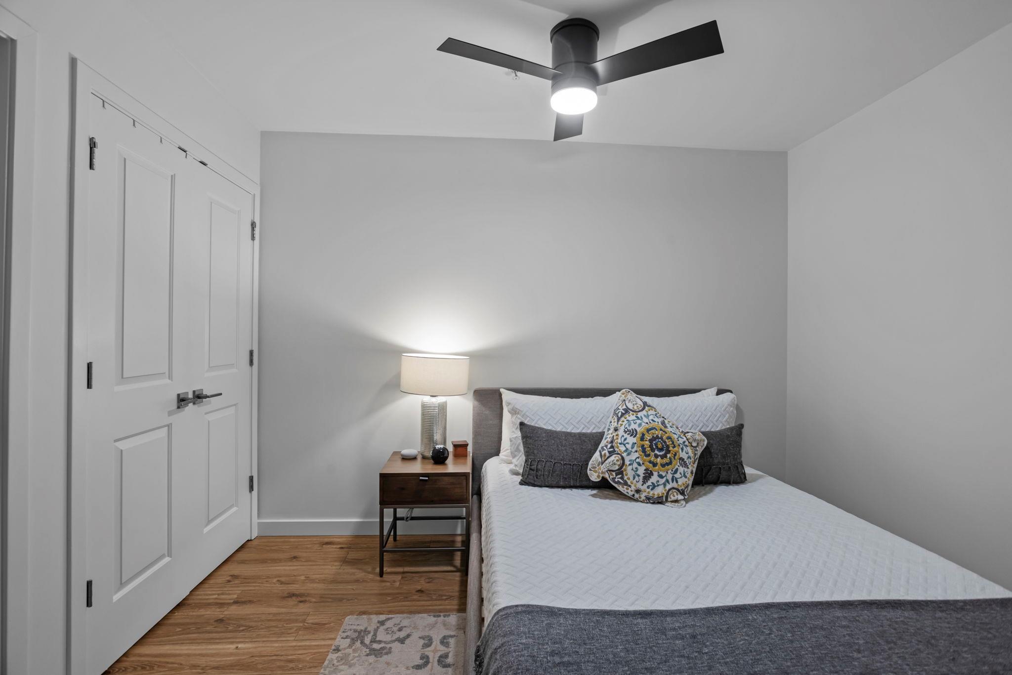 360 Nueces St # 3904, Austin, TX 78701