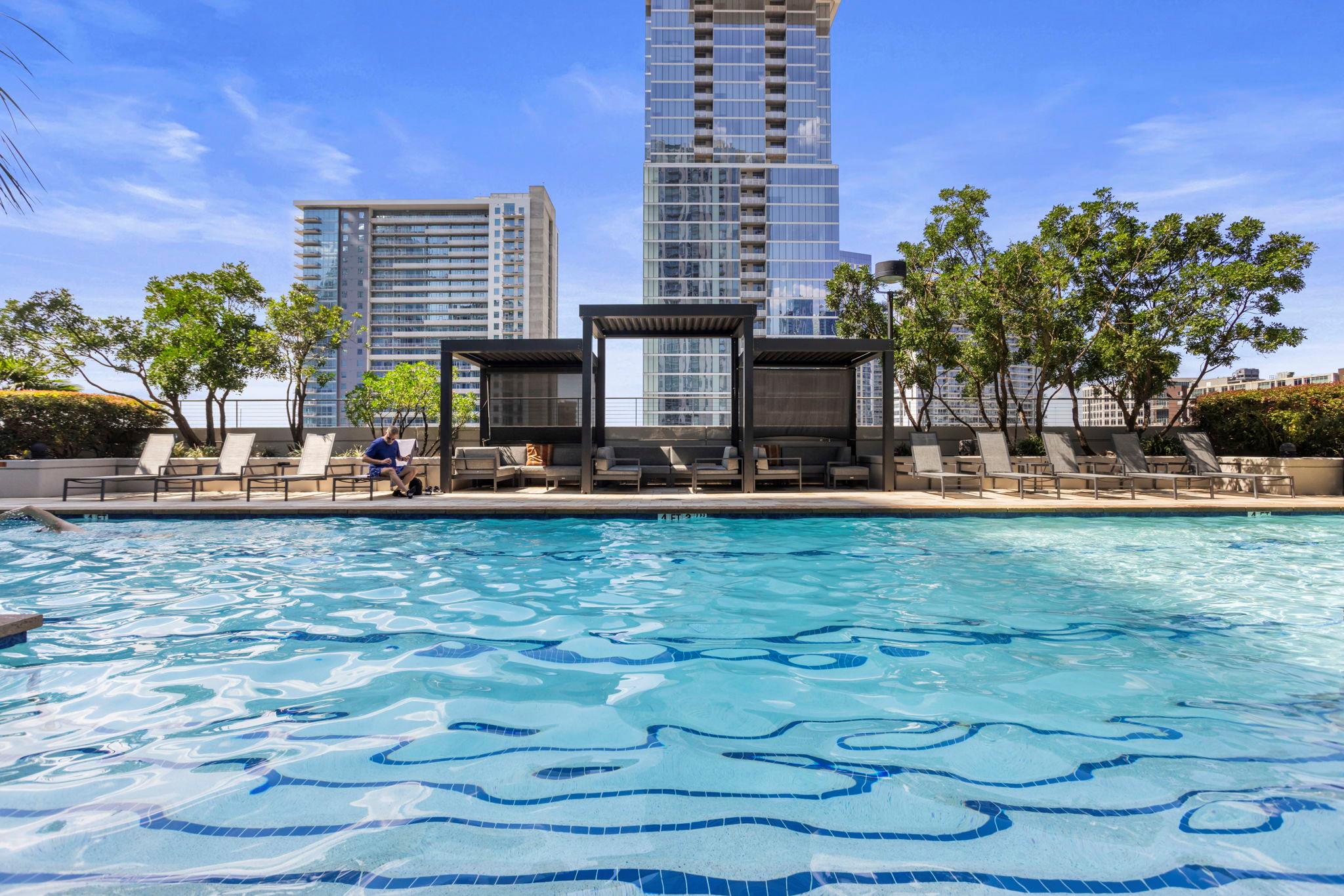 360 Nueces St # 3904, Austin, TX 78701