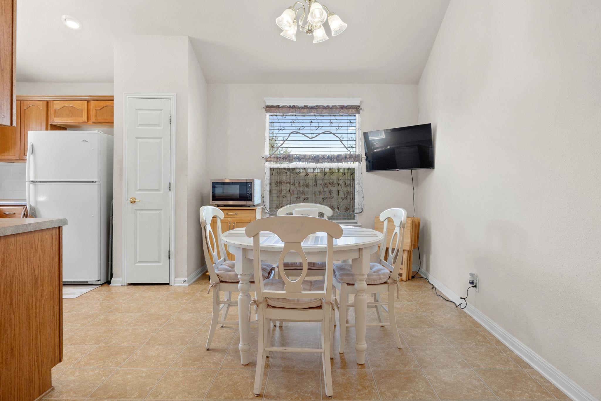 901 Kenneys Way, Round Rock, TX 78665