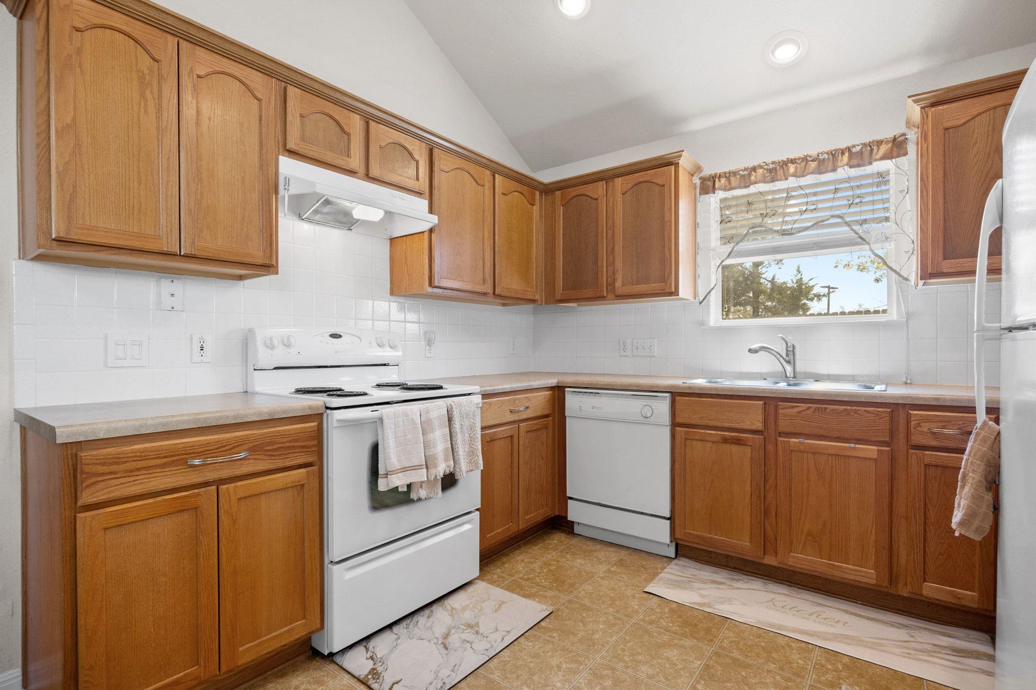 901 Kenneys Way, Round Rock, TX 78665