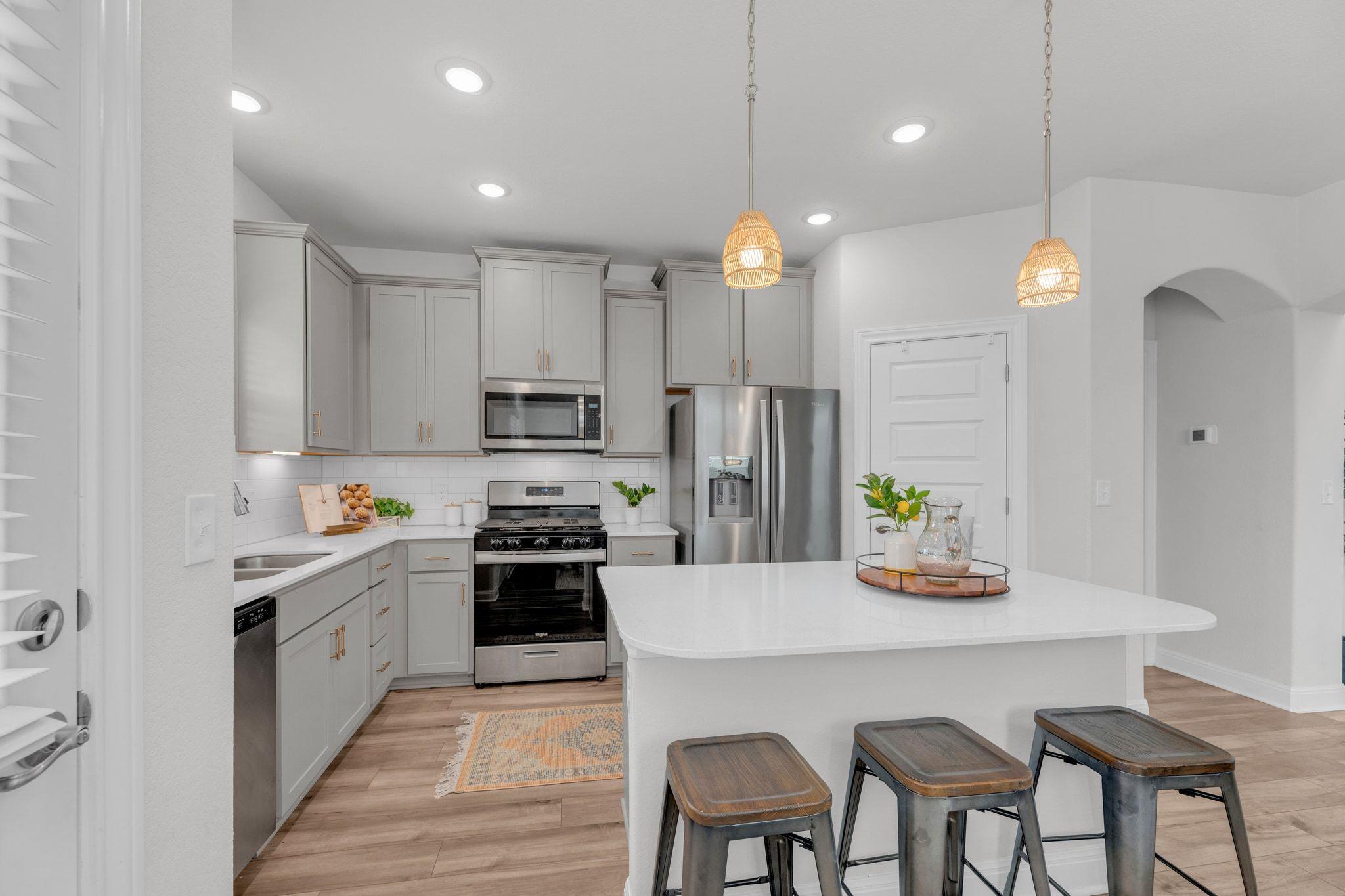 6514 Marsh Ln, Buda, TX 78610