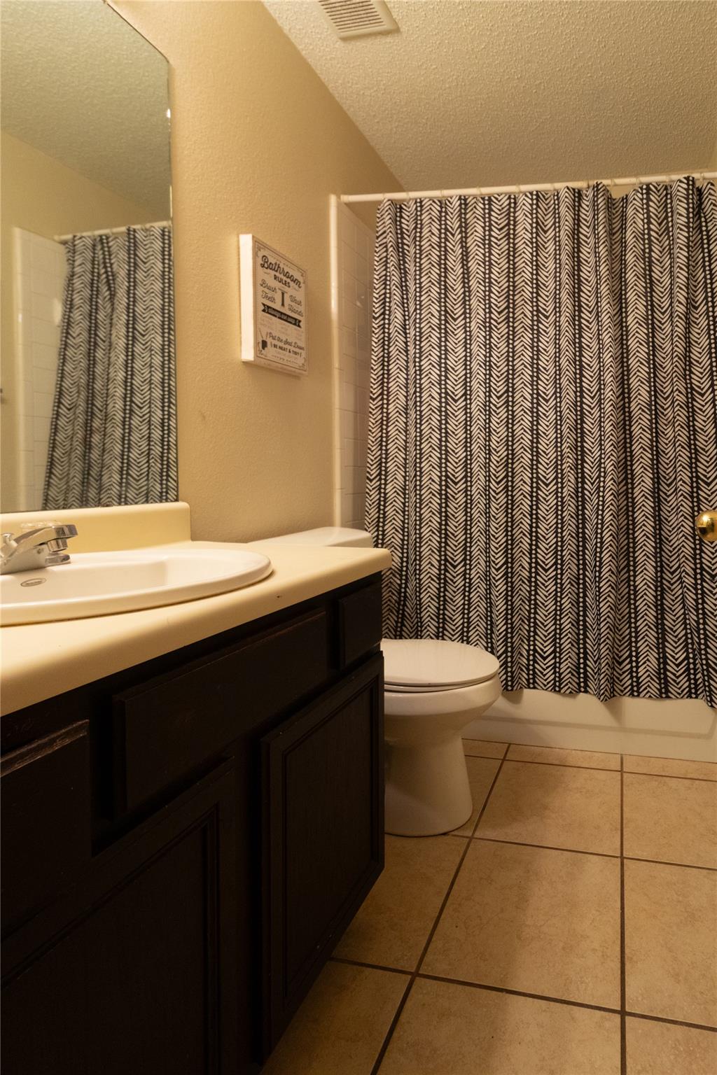 8090 Thaxton Rd, Austin, TX 78747