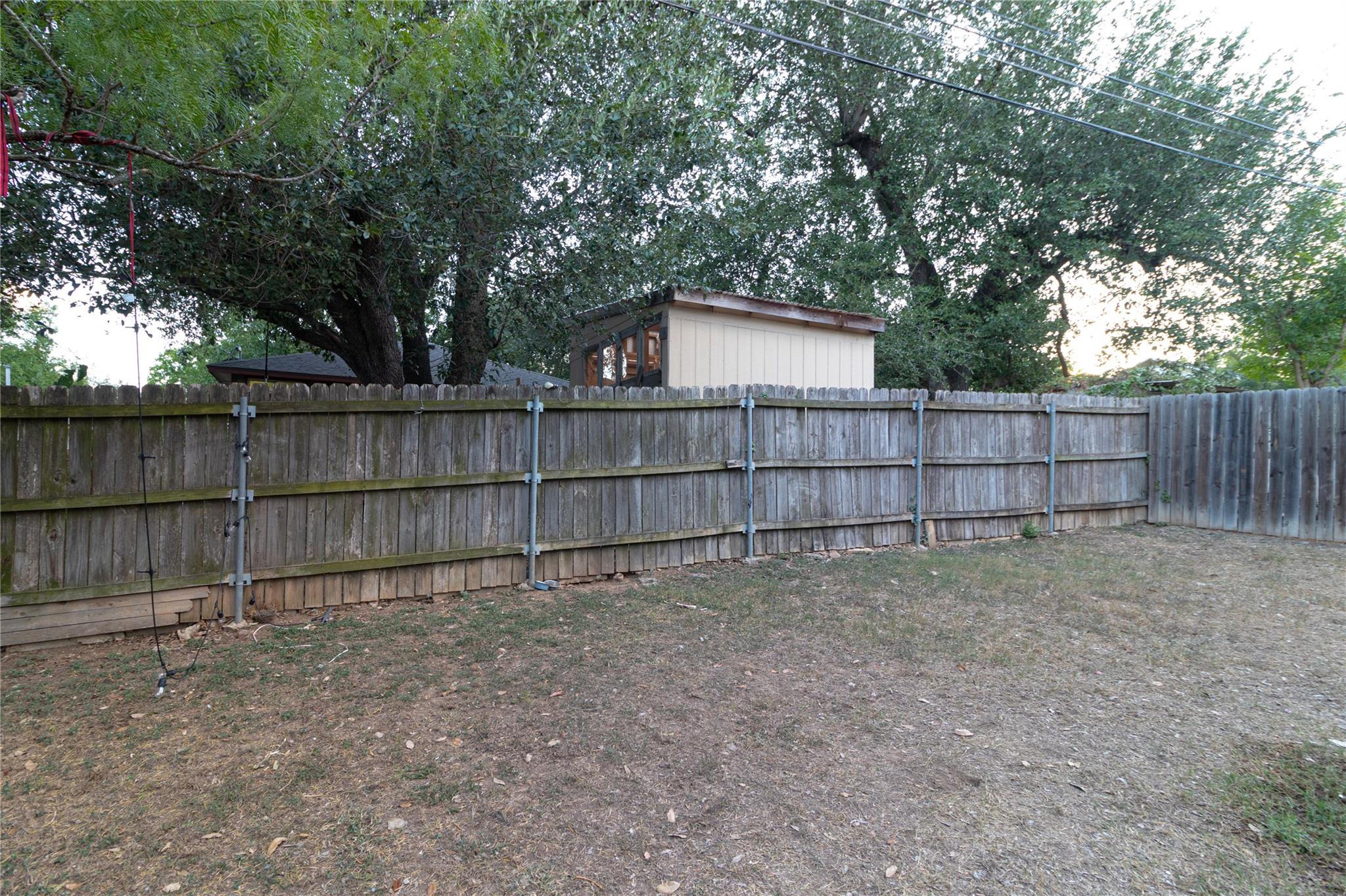 8090 Thaxton Rd, Austin, TX 78747