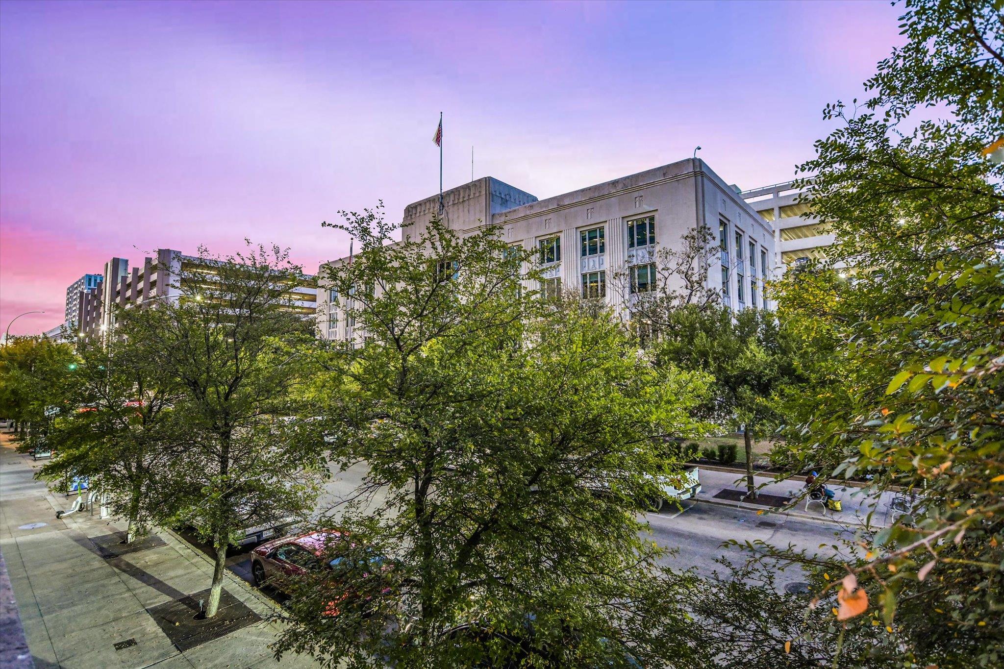 710 Colorado St # 2D, Austin, TX 78701