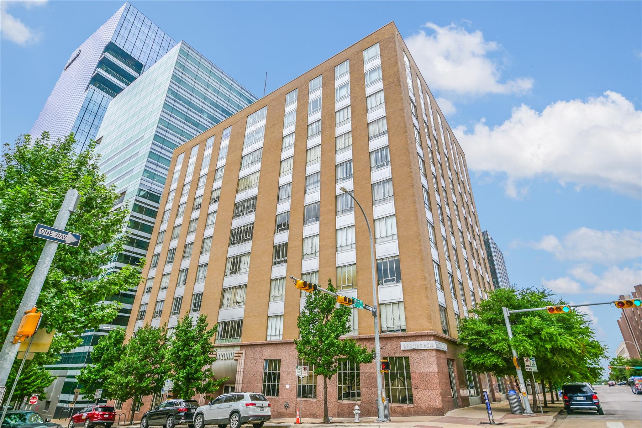 710 Colorado St # 2D, Austin, TX 78701