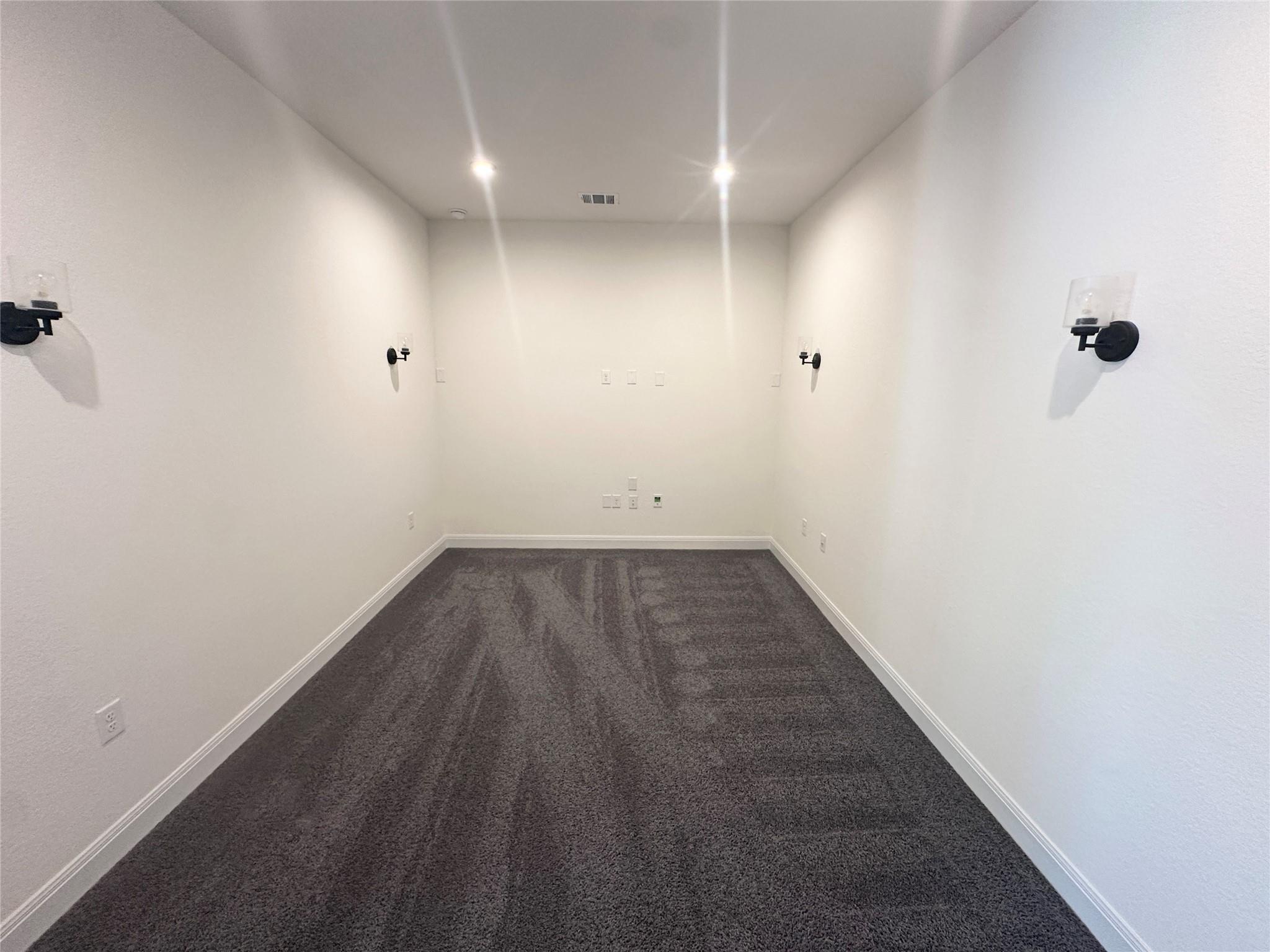 1217 Silver Dollar Trl, Georgetown, TX 78628