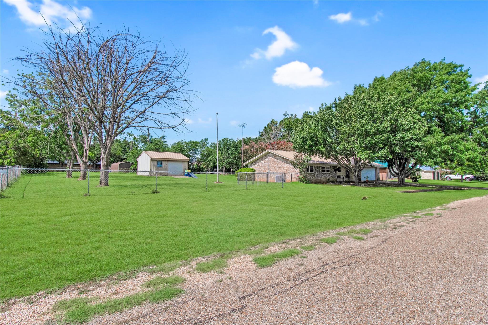 531 Santa Rosa Rd, Salado, TX 76571