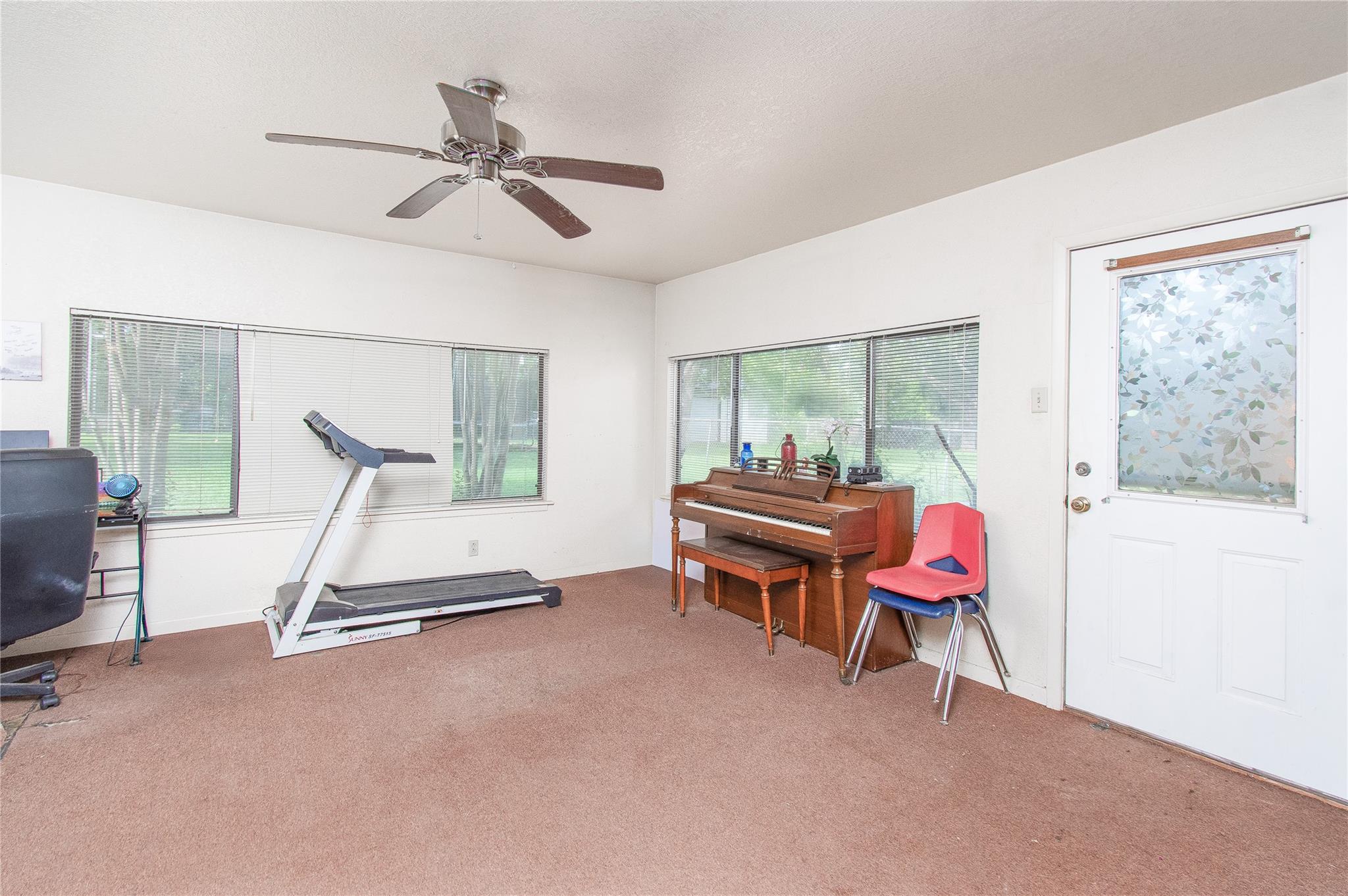 531 Santa Rosa Rd, Salado, TX 76571