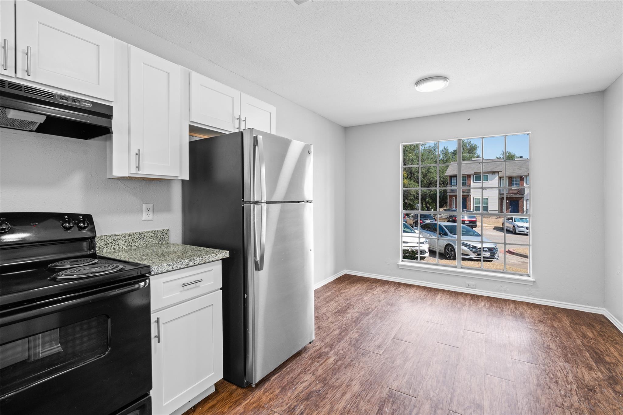 1806 River Crossing CR Cir # D, Austin, TX 78741