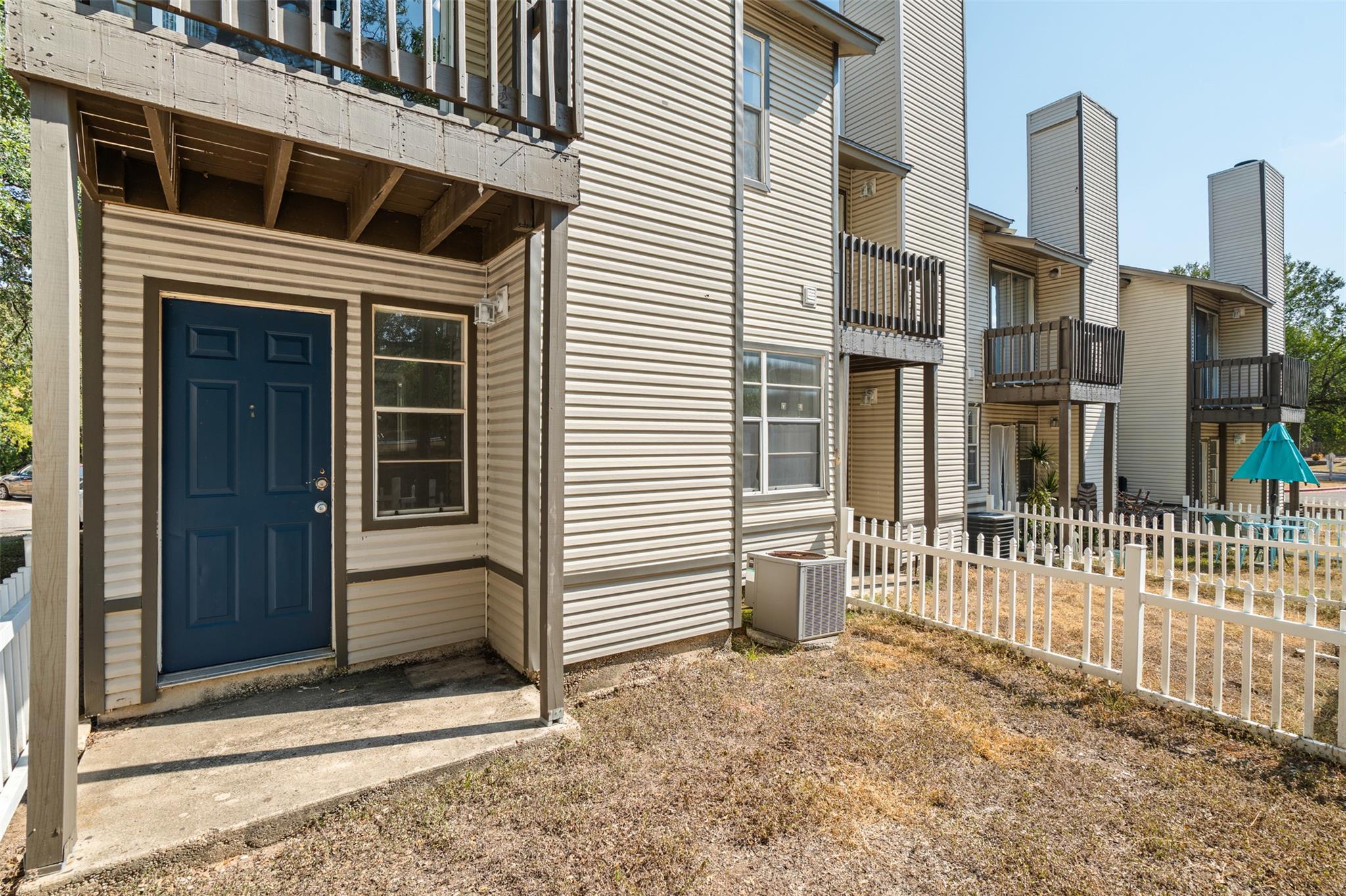 1806 River Crossing CR Cir # D, Austin, TX 78741