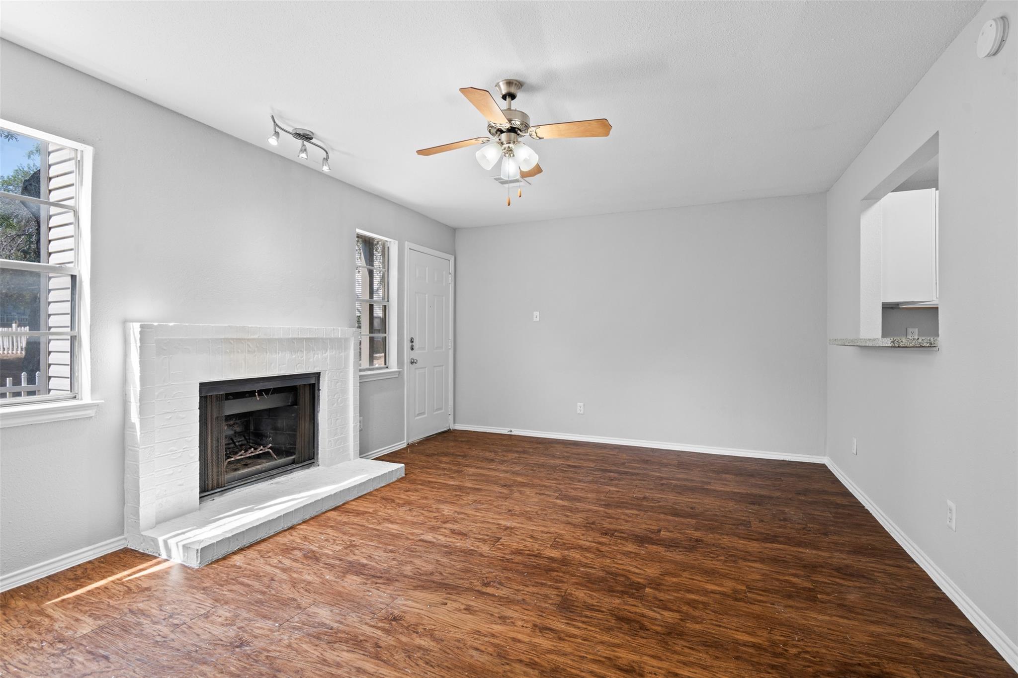 1806 River Crossing CR Cir # D, Austin, TX 78741