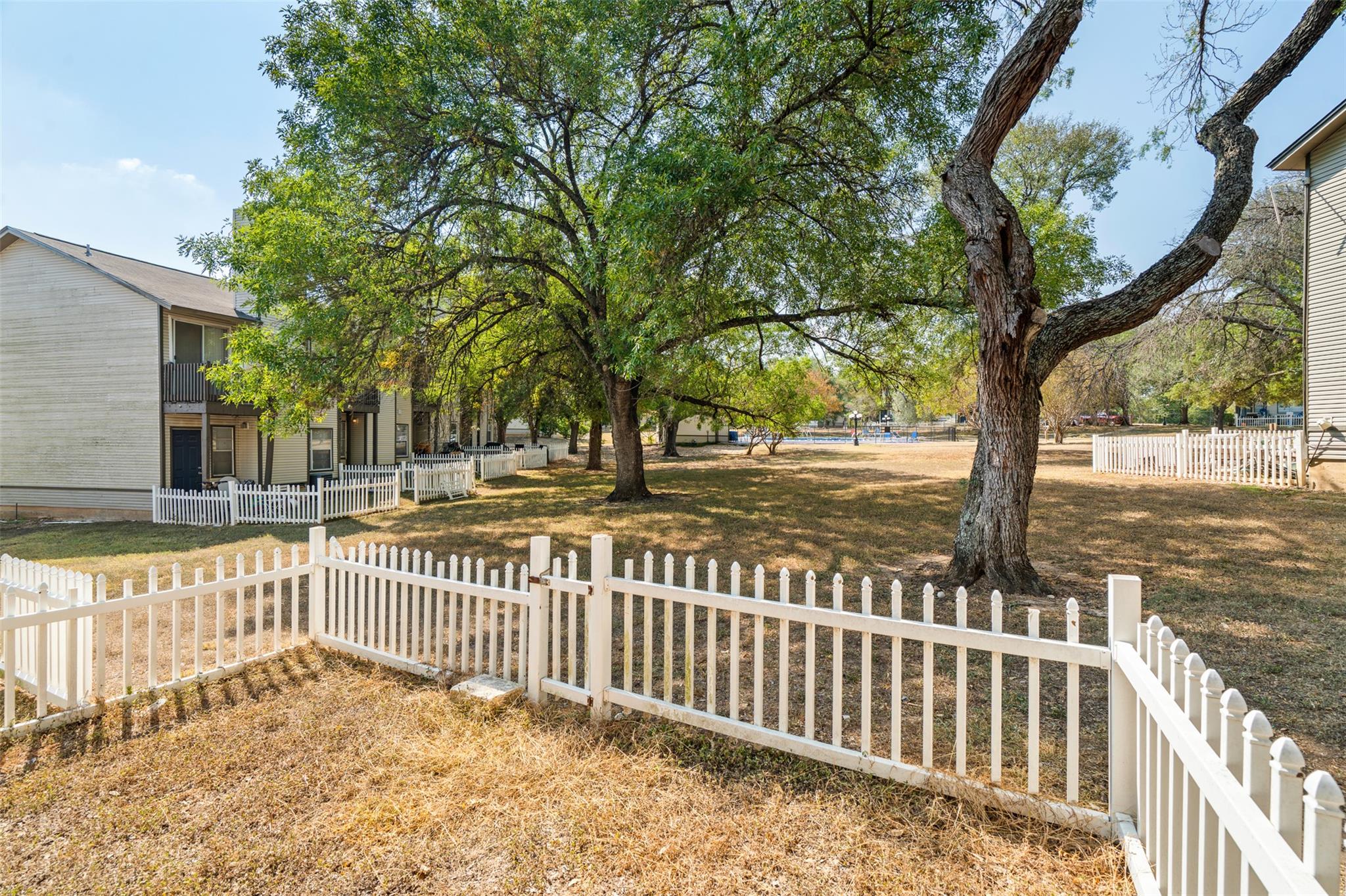 1806 River Crossing CR Cir # D, Austin, TX 78741