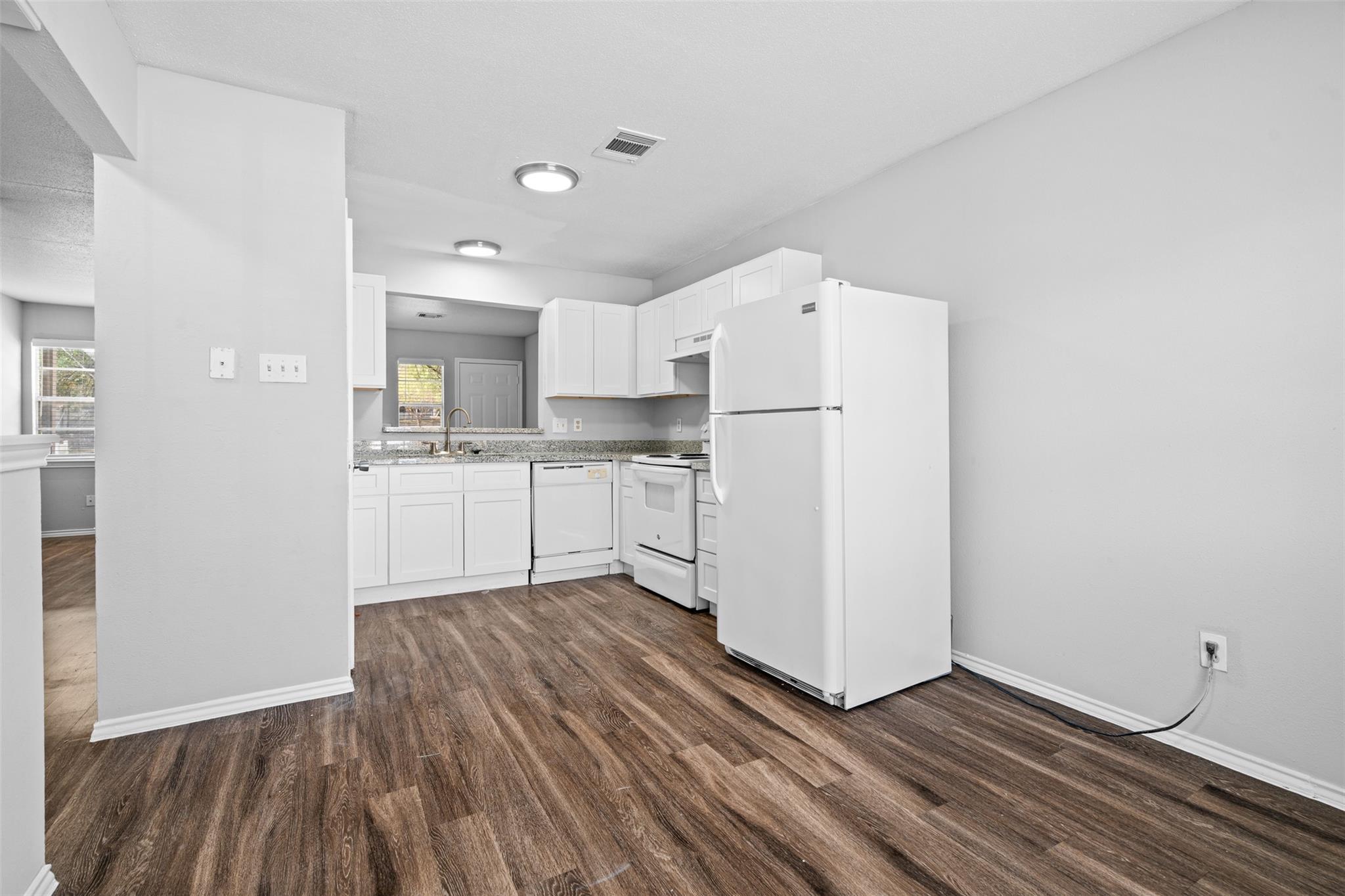 1806 River Crossing CR Cir # C, Austin, TX 78741