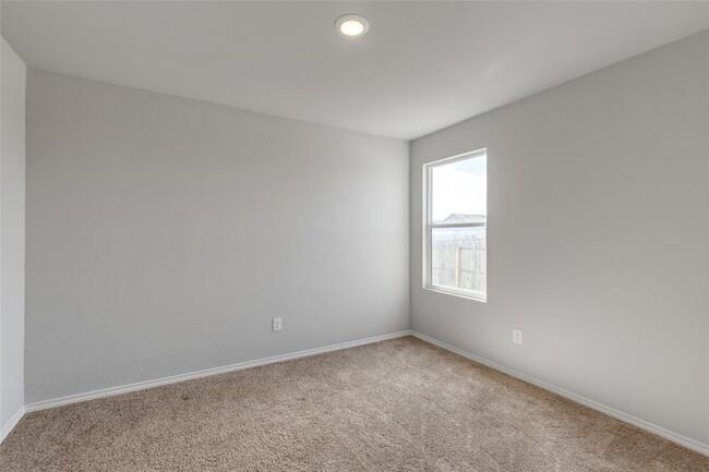 1923 Goldfinch, New Braunfels, TX 78130