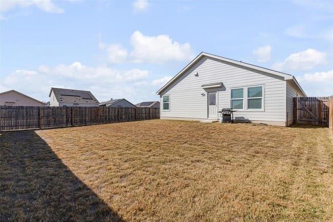 1923 Goldfinch, New Braunfels, TX 78130