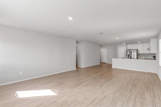 1923 Goldfinch, New Braunfels, TX 78130