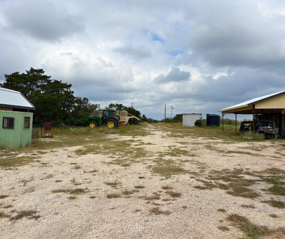 2131 Private Road 3157, Brackettville, TX 78832