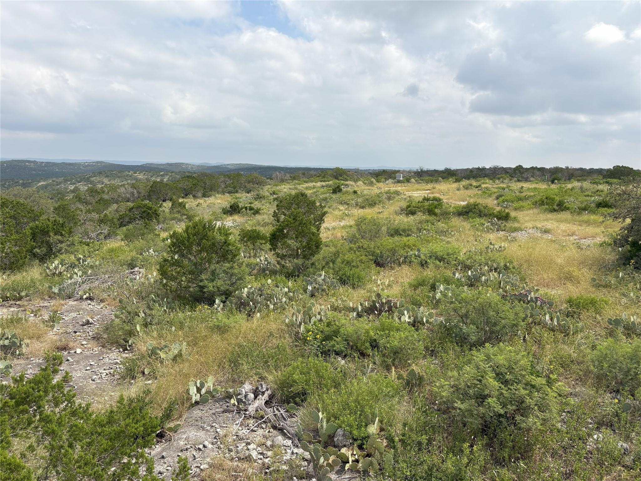 2131 Private Road 3157, Brackettville, TX 78832