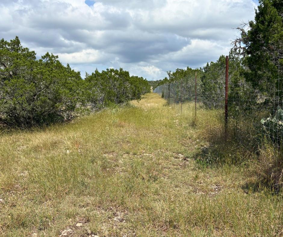 2131 Private Road 3157, Brackettville, TX 78832