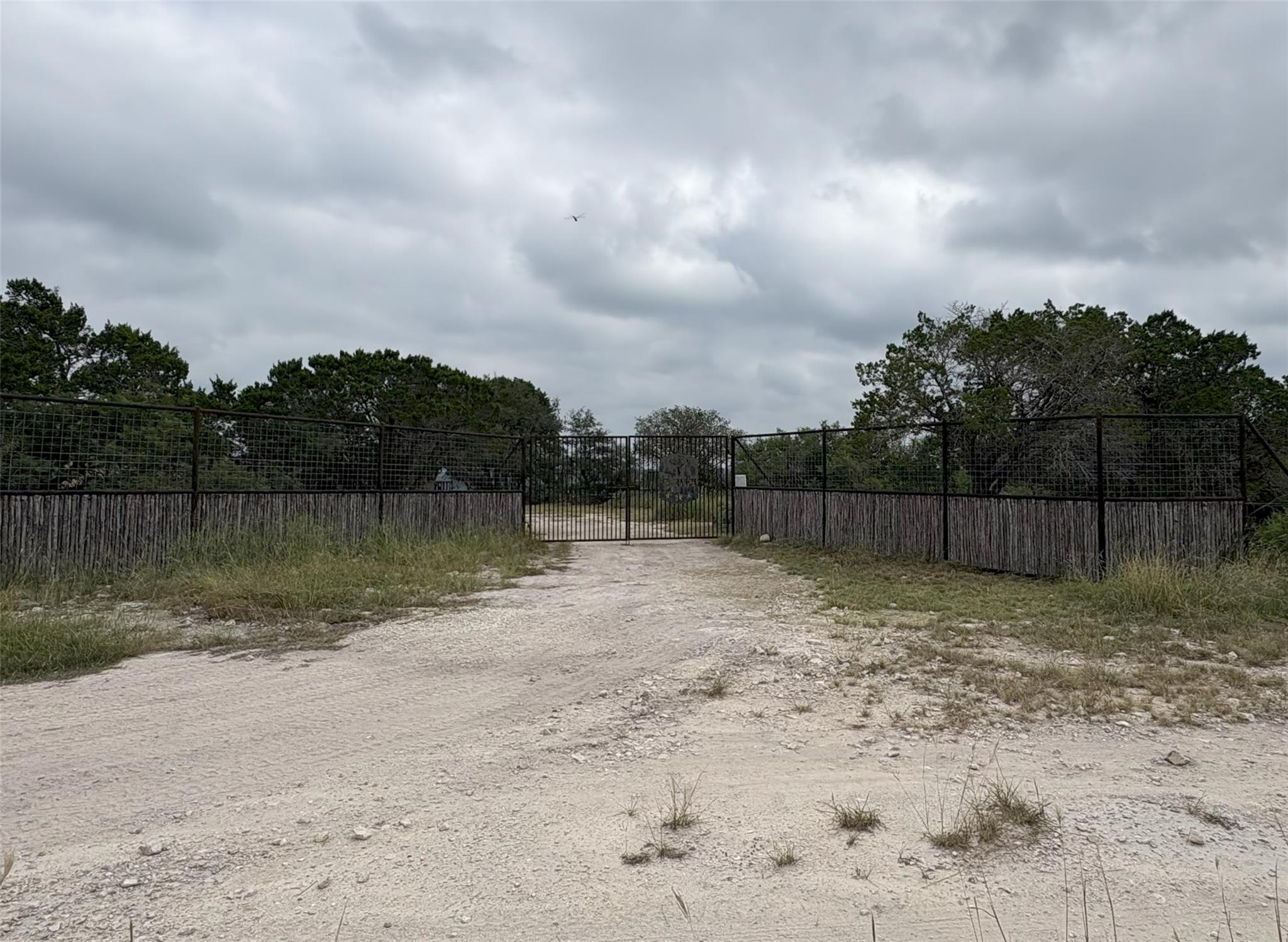 2131 Private Road 3157, Brackettville, TX 78832