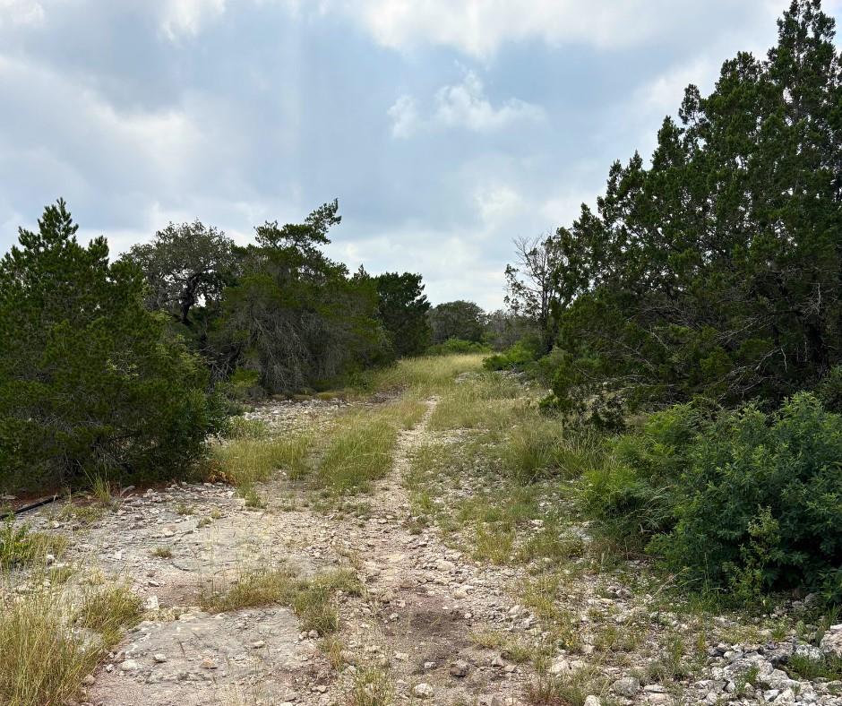 2131 Private Road 3157, Brackettville, TX 78832