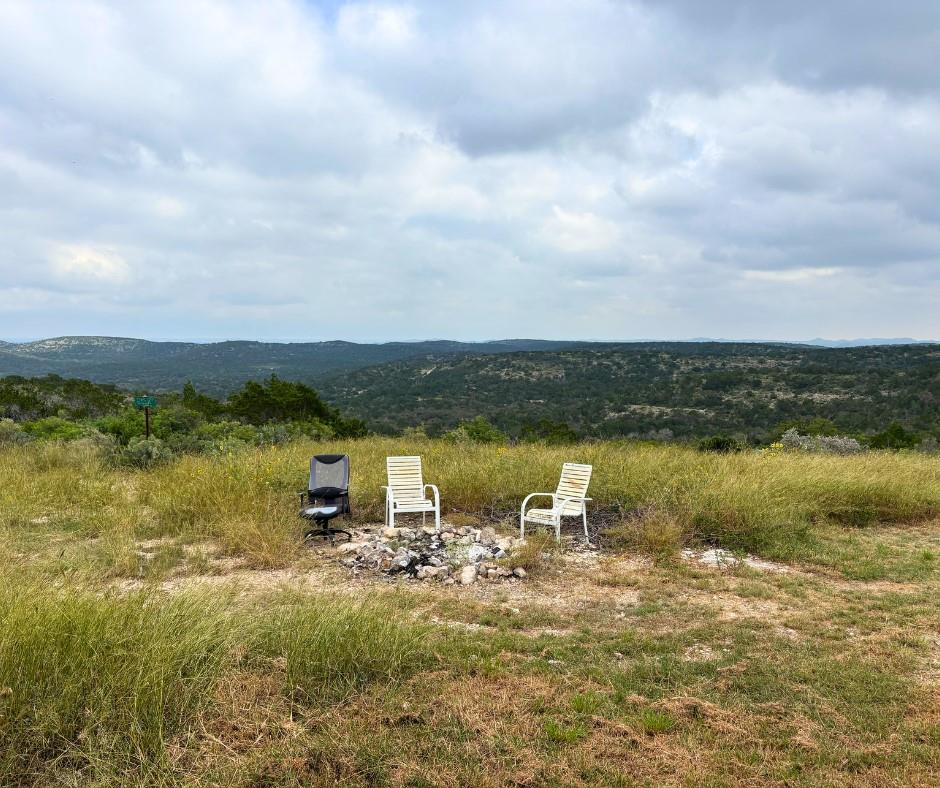2131 Private Road 3157, Brackettville, TX 78832